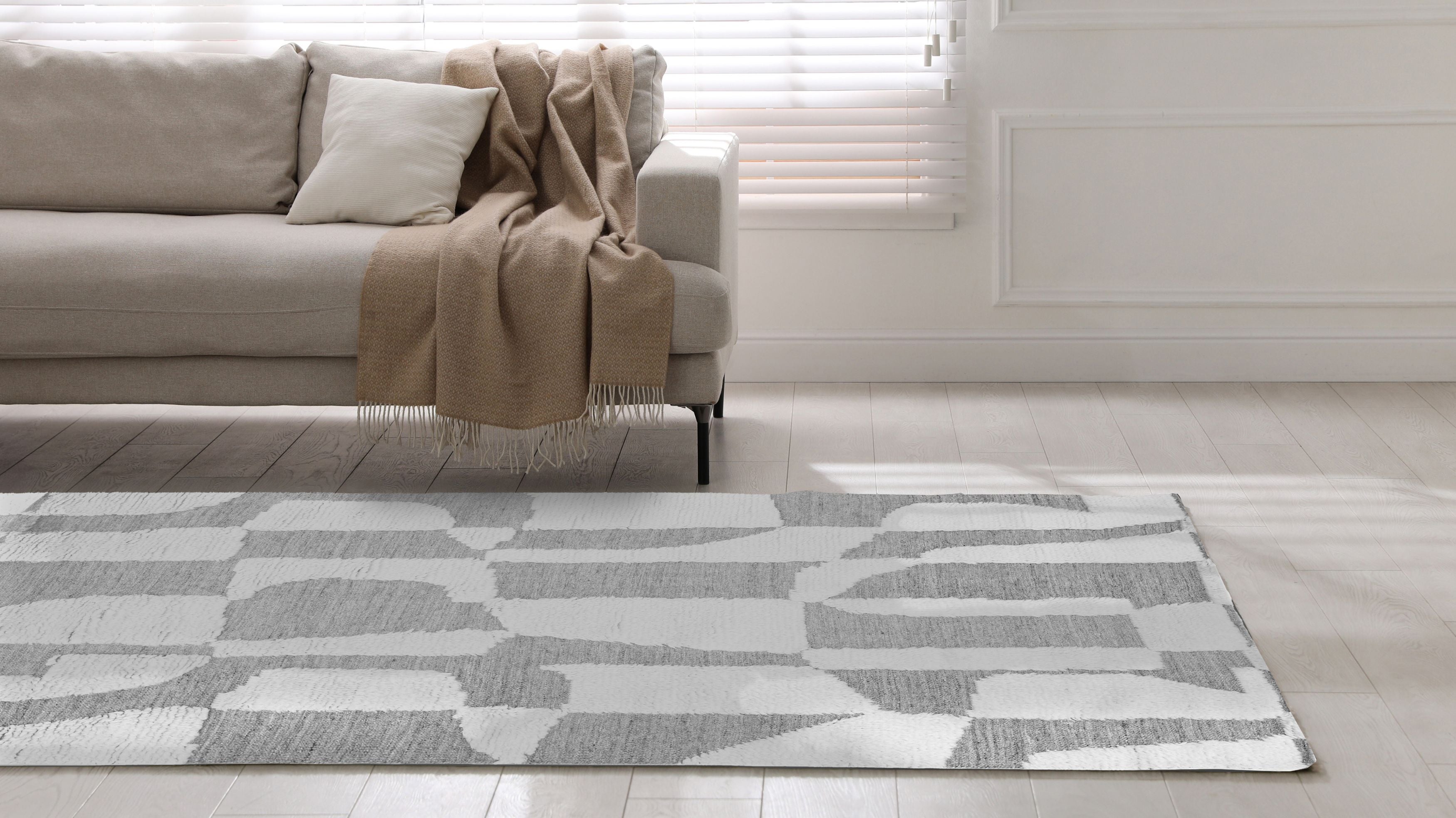 Top 5 Vacuuming Mistakes That Ruin Your Handmade Area Rug