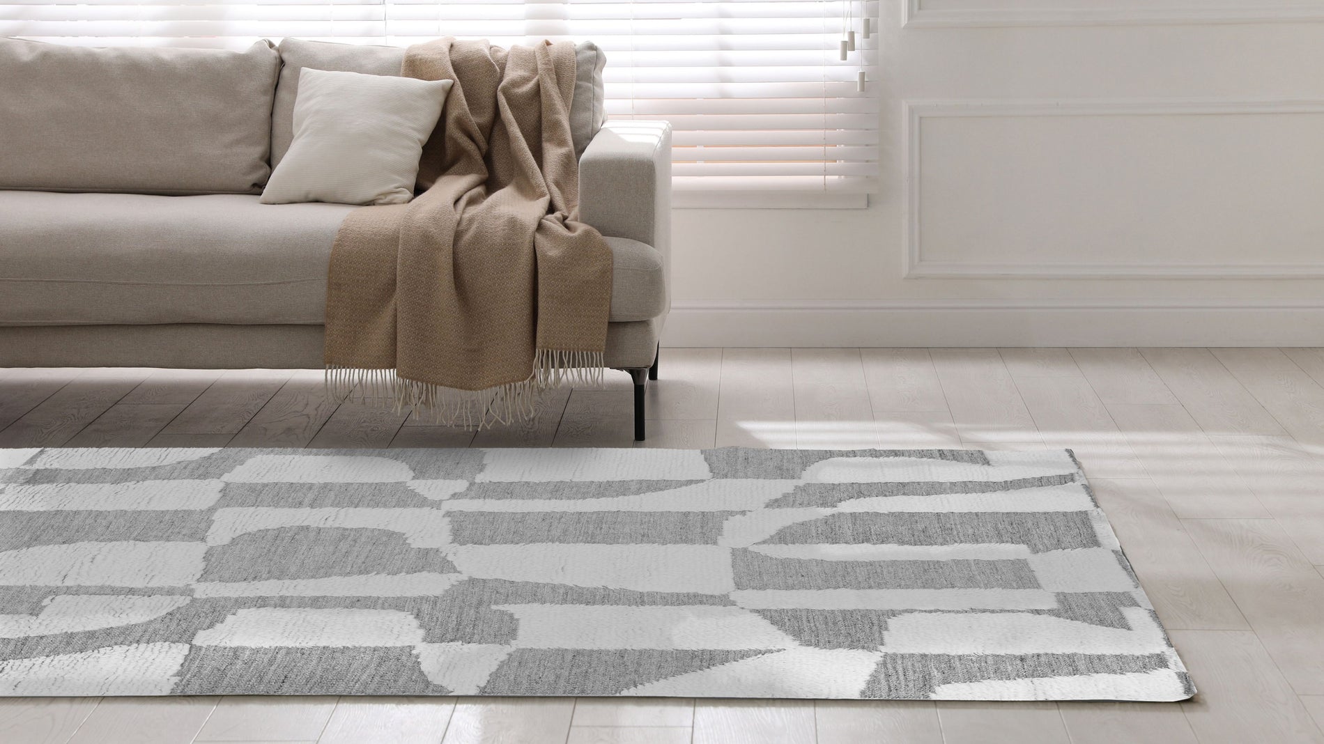 Top 5 Vacuuming Mistakes That Ruin Your Handmade Area Rug