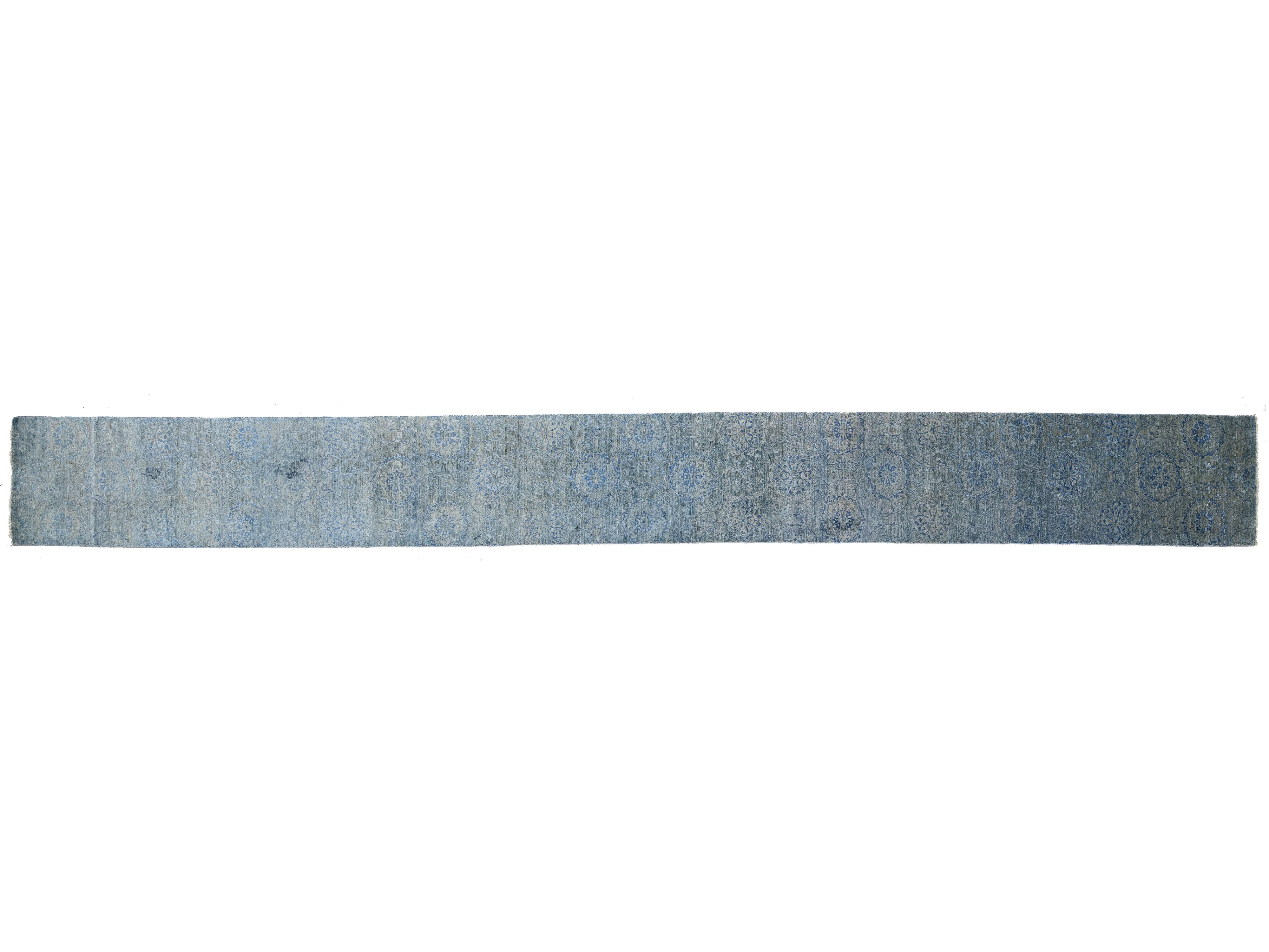Modern Wool Runner 3 X 24