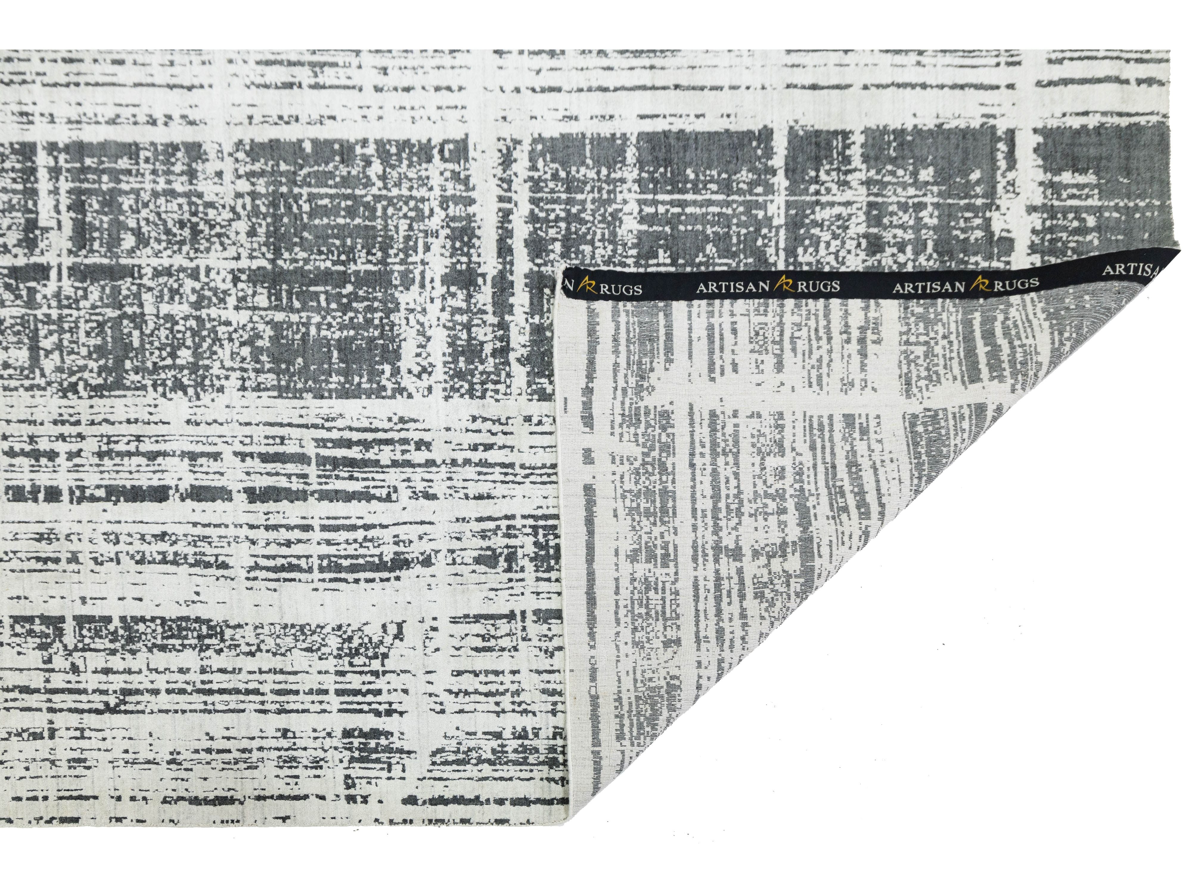 Modern Wool and Viscose Rug 12 X 15