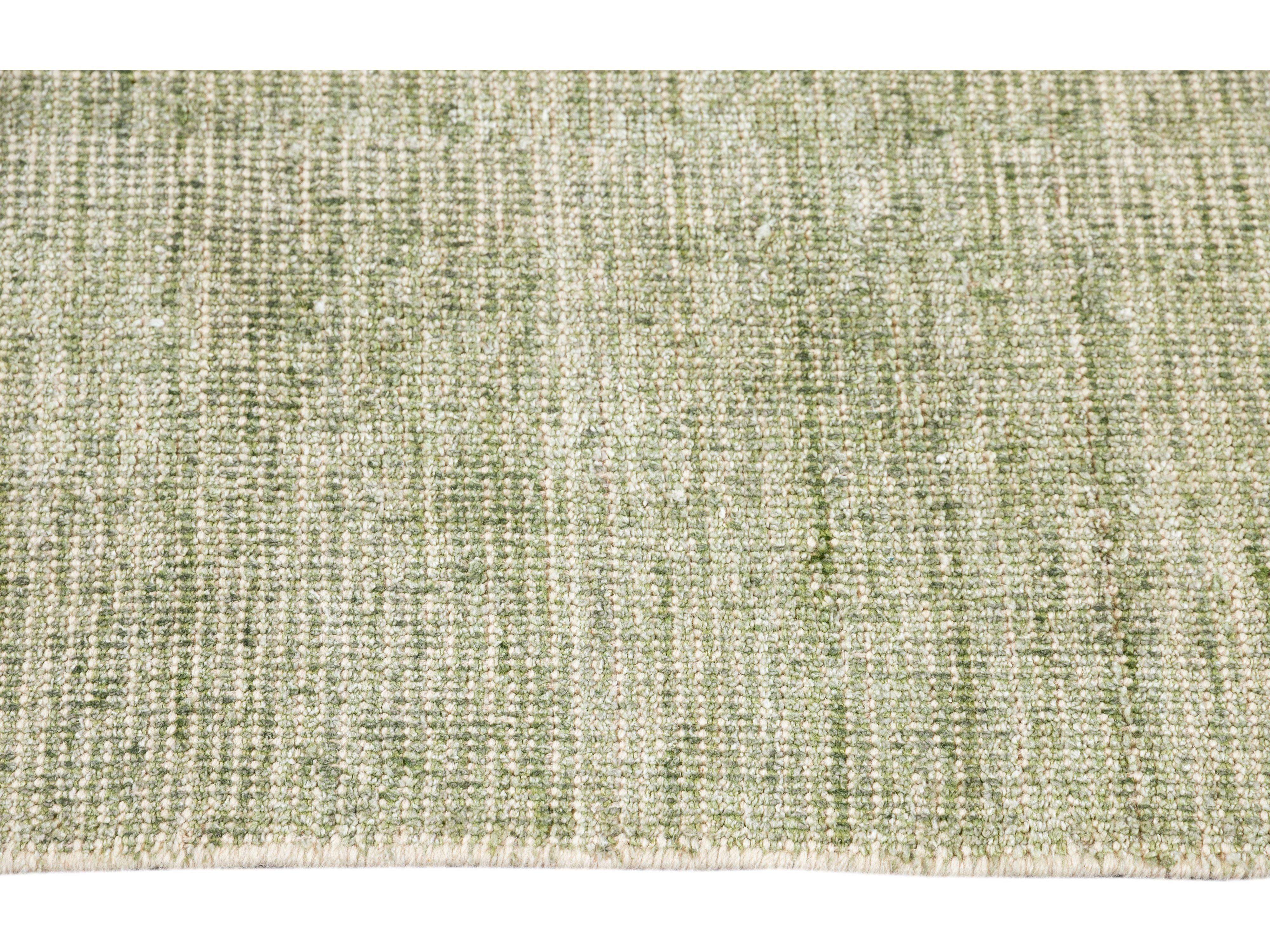 Modern Groove Collection Rug 6 x 9
