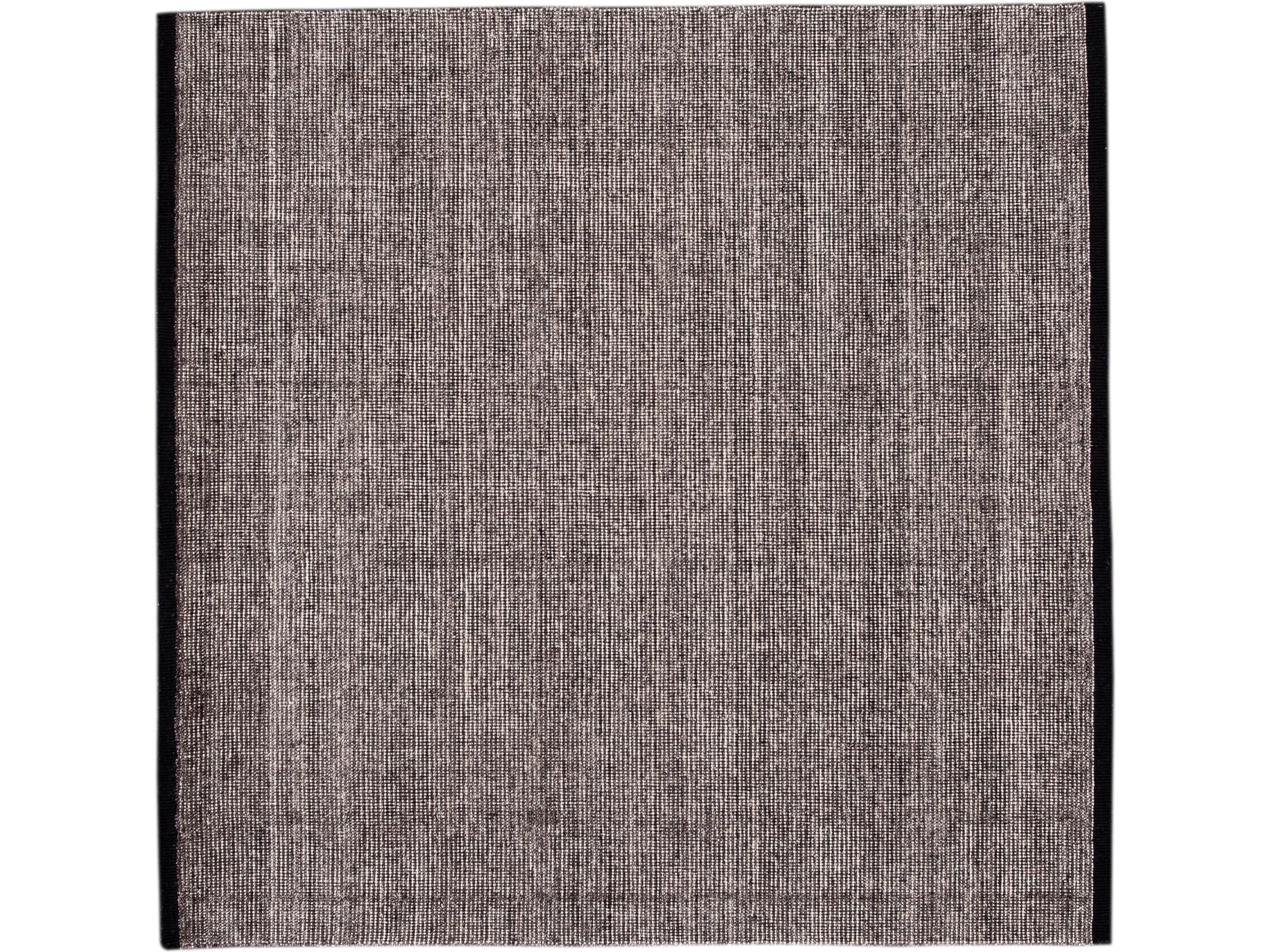 Modern Groove Collection Rug 6 x 6