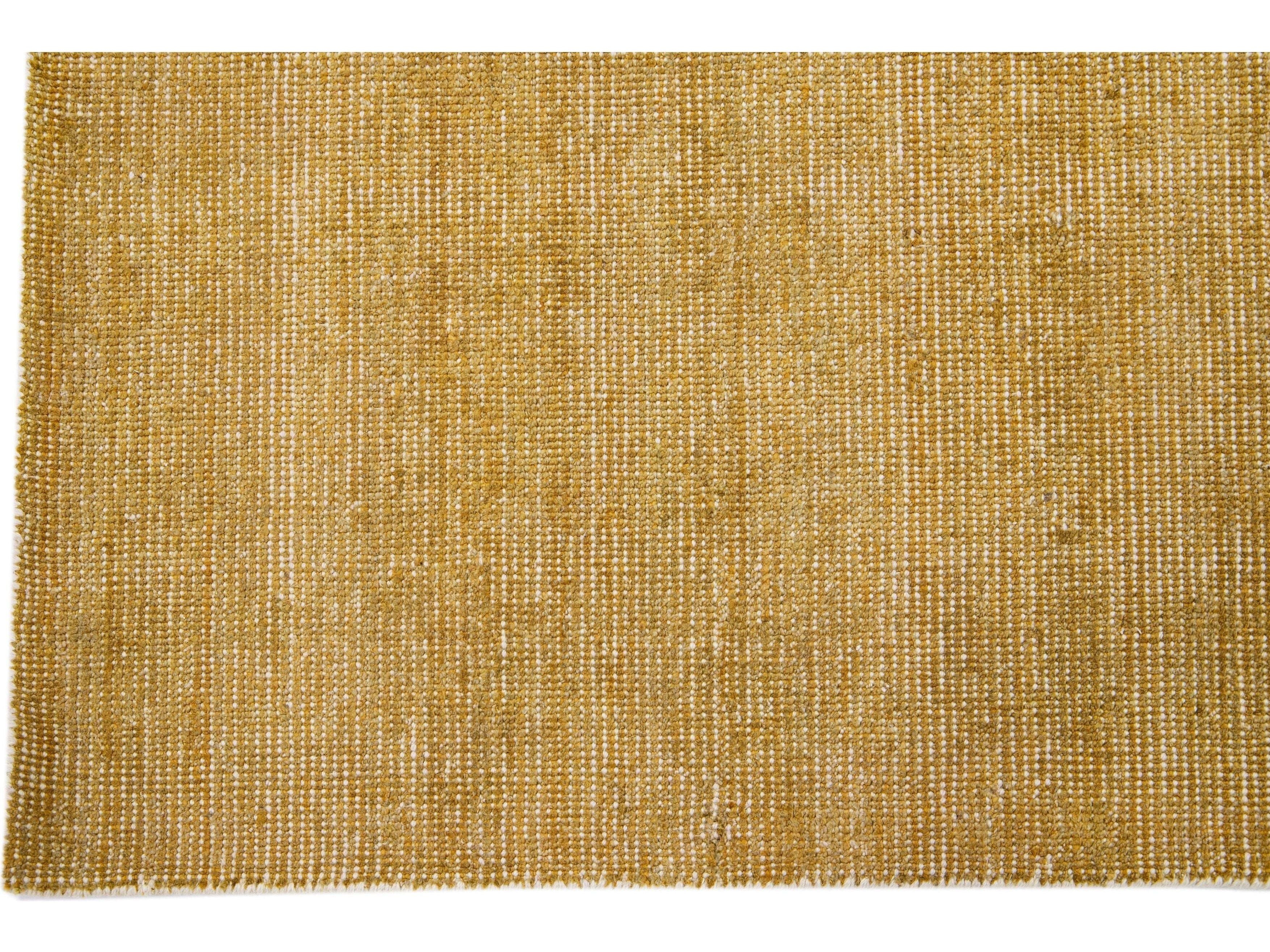 Modern Groove Collection Rug 4 x 6