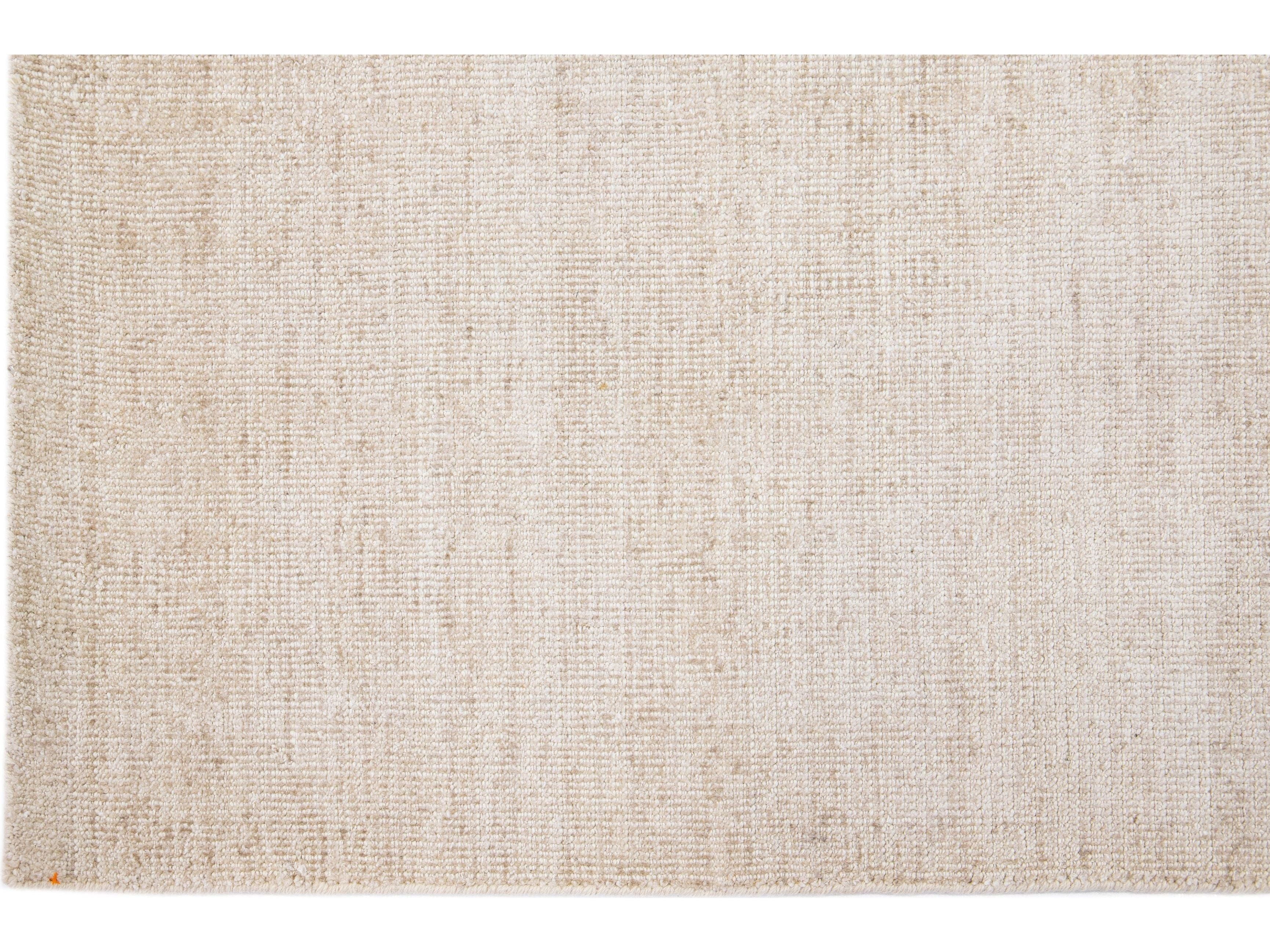 Modern Groove Collection Rug 4 x 6