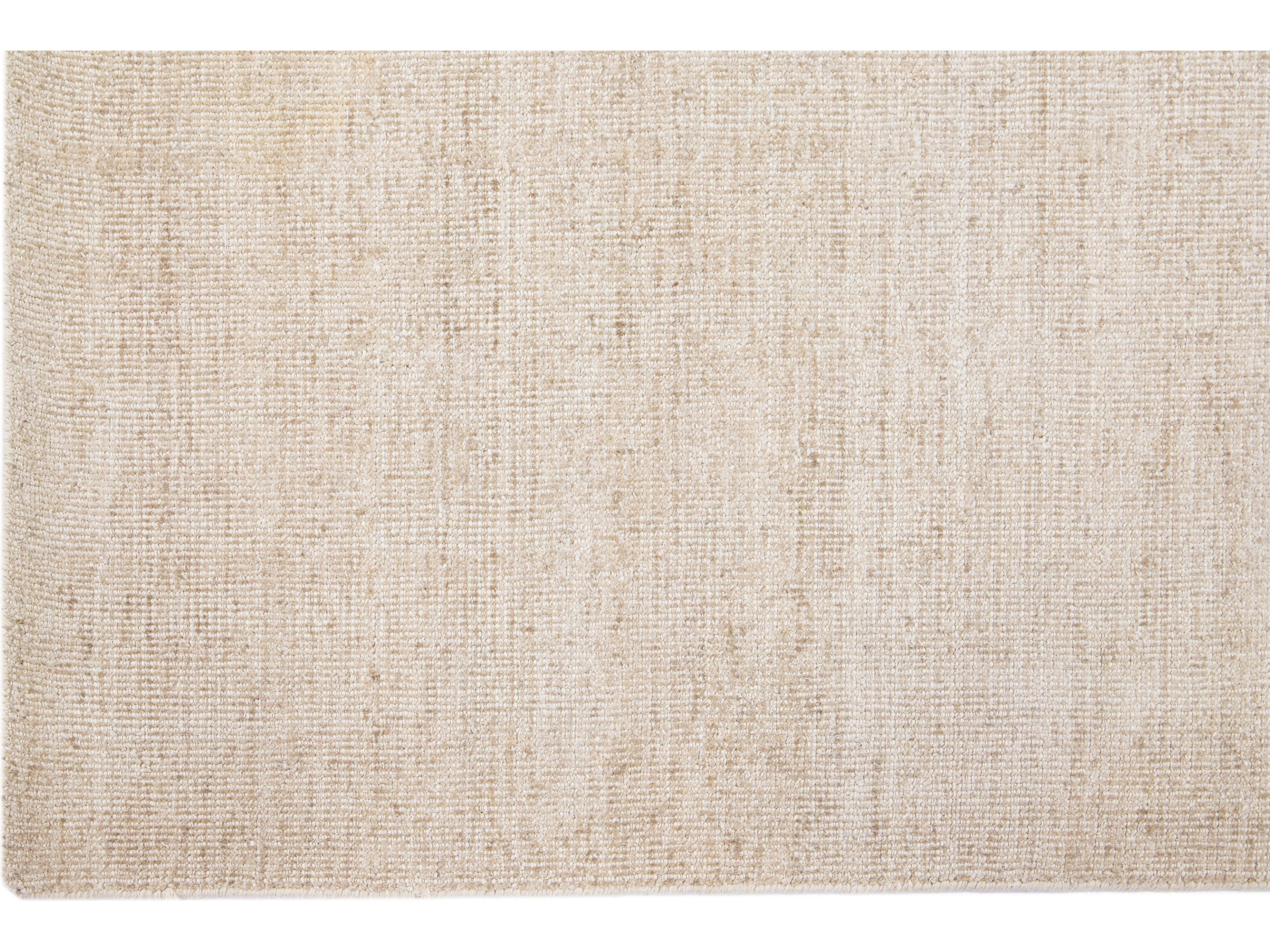 Modern Groove Collection Rug 4 x 6