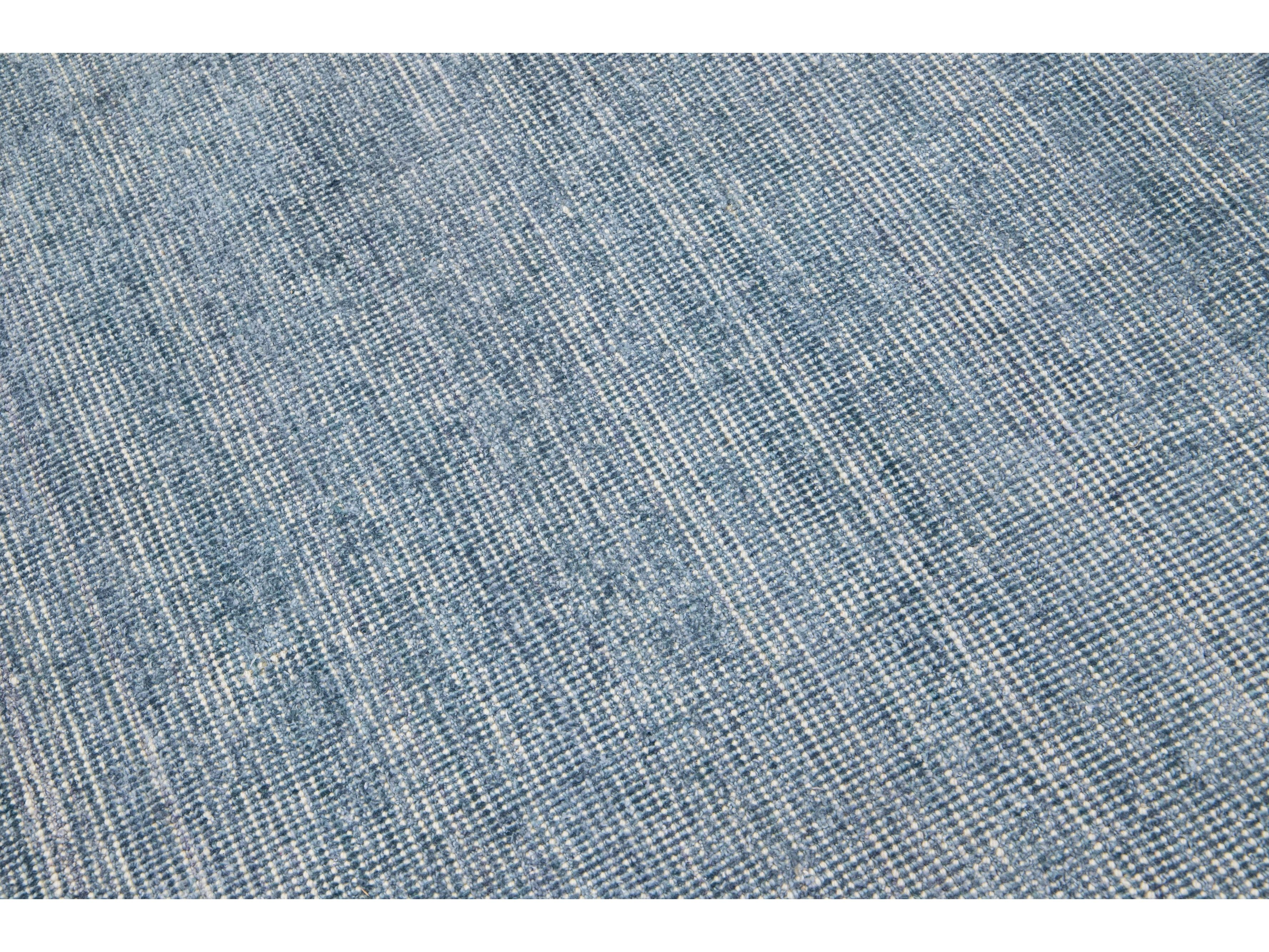 Modern Groove Collection Rug 4 x 6