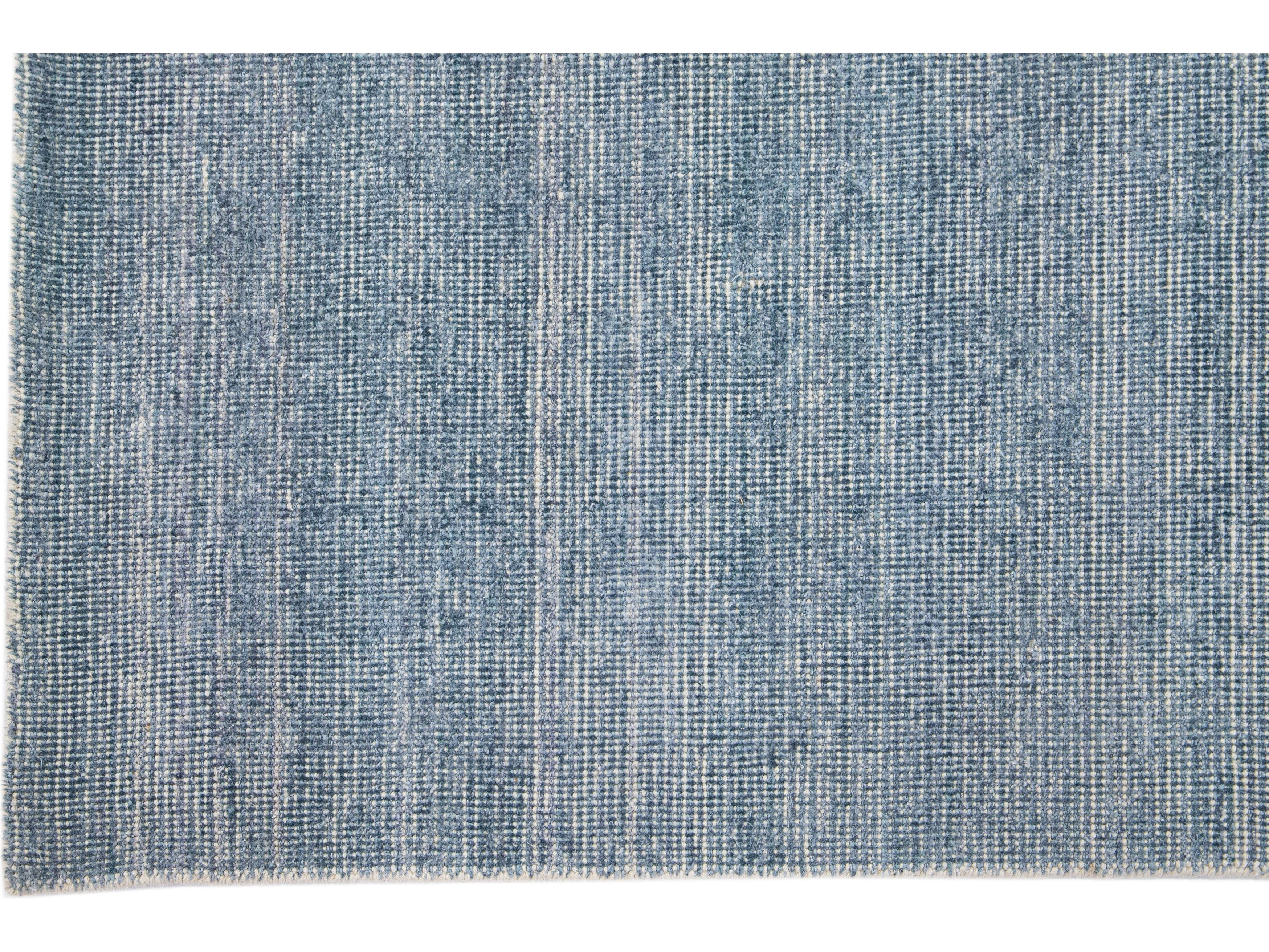 Modern Groove Collection Rug 4 x 6