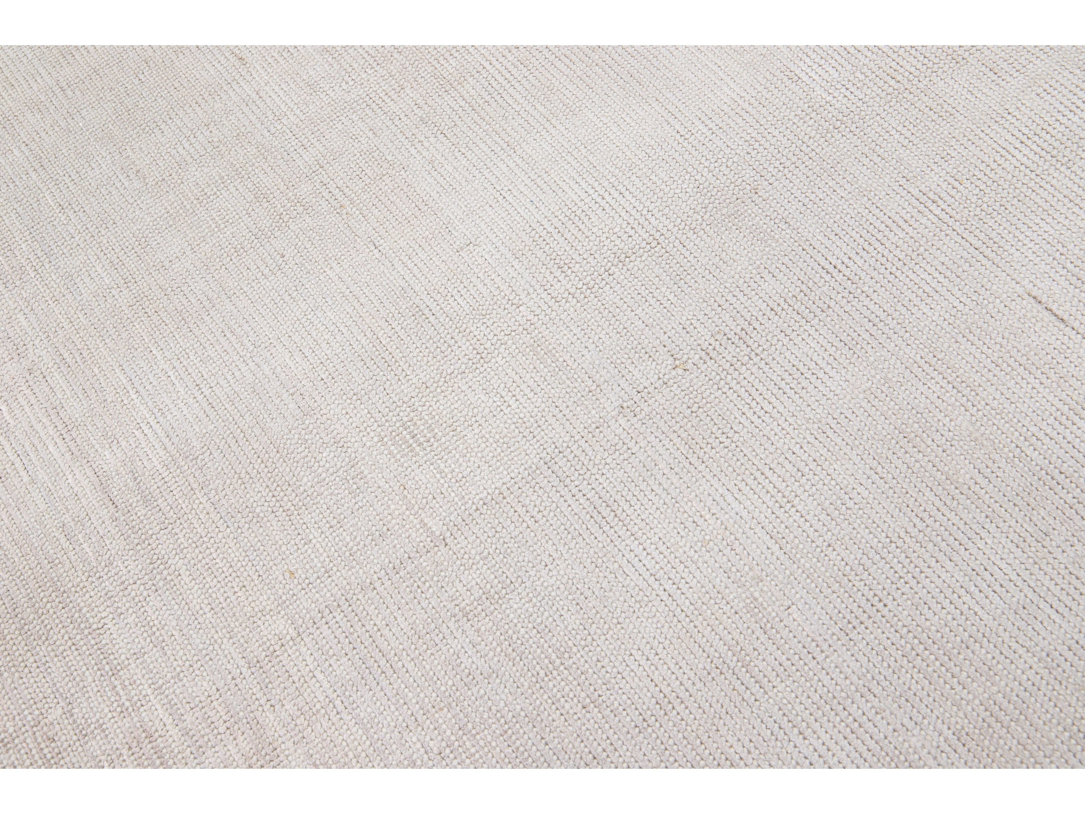 Modern Groove Collection Rug 5 x 8