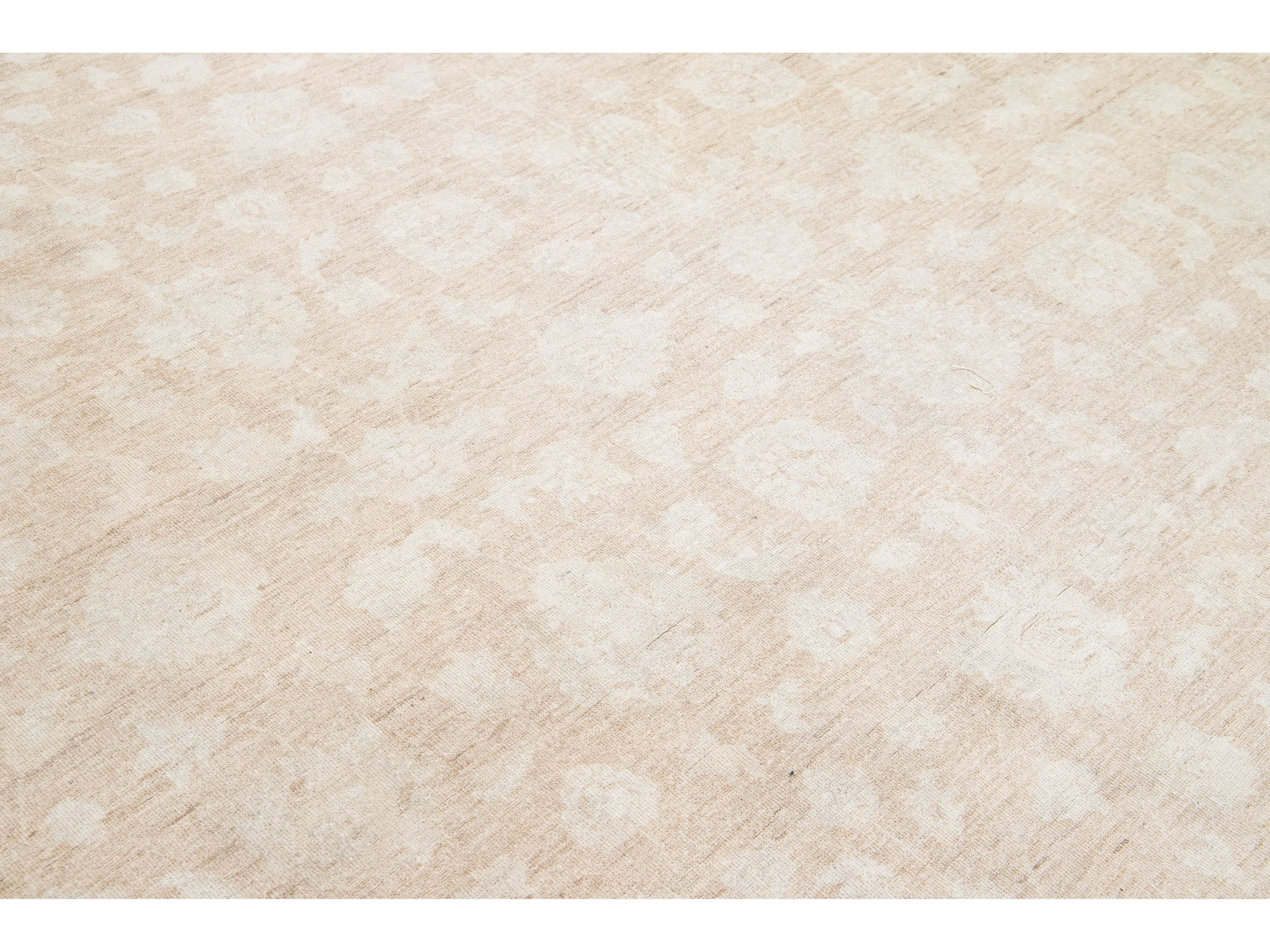 Modern Peshawar Wool Rug 12 X 14