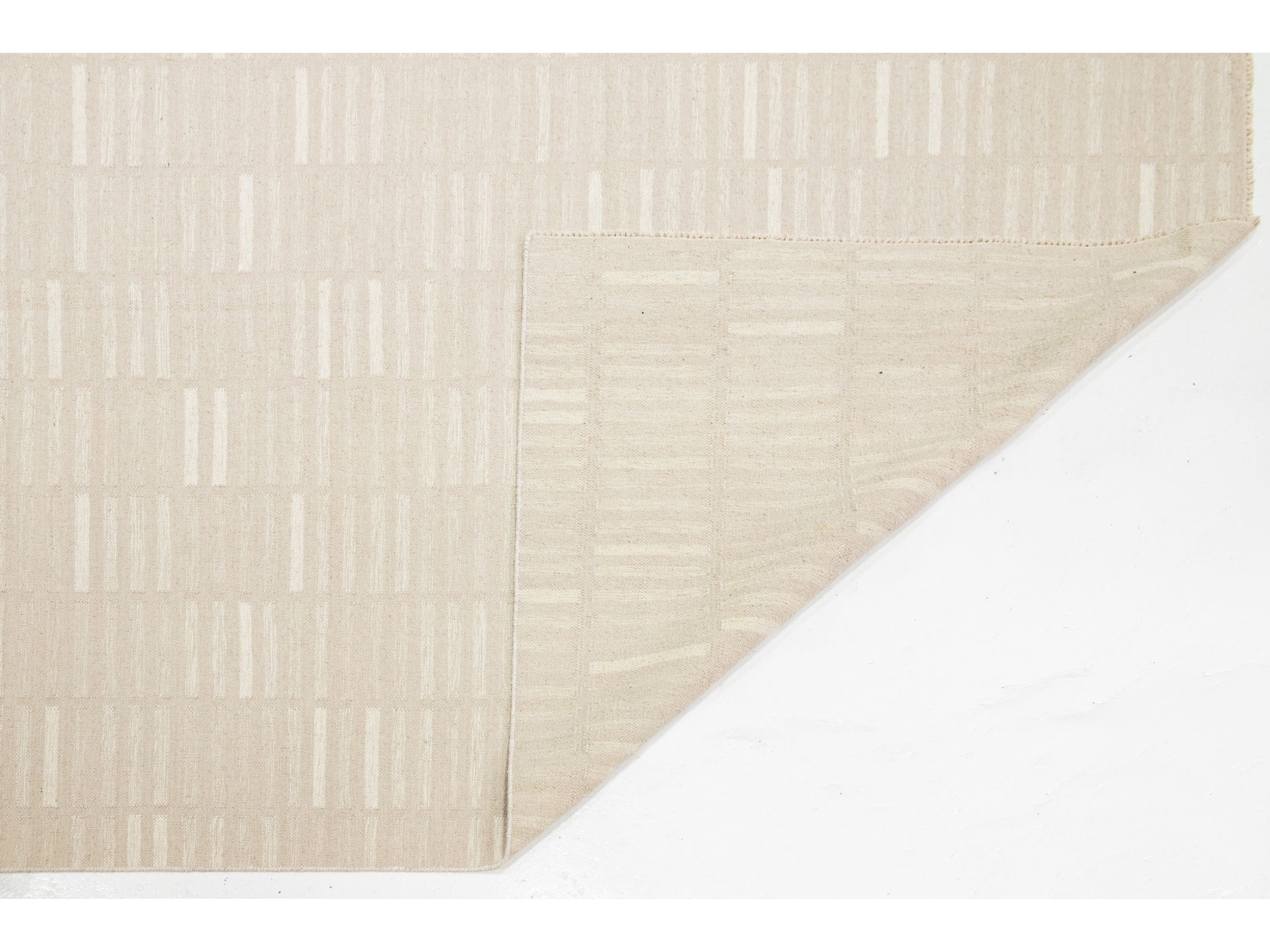 Modern Kilim Flatweave Wool Rug 12 X 15