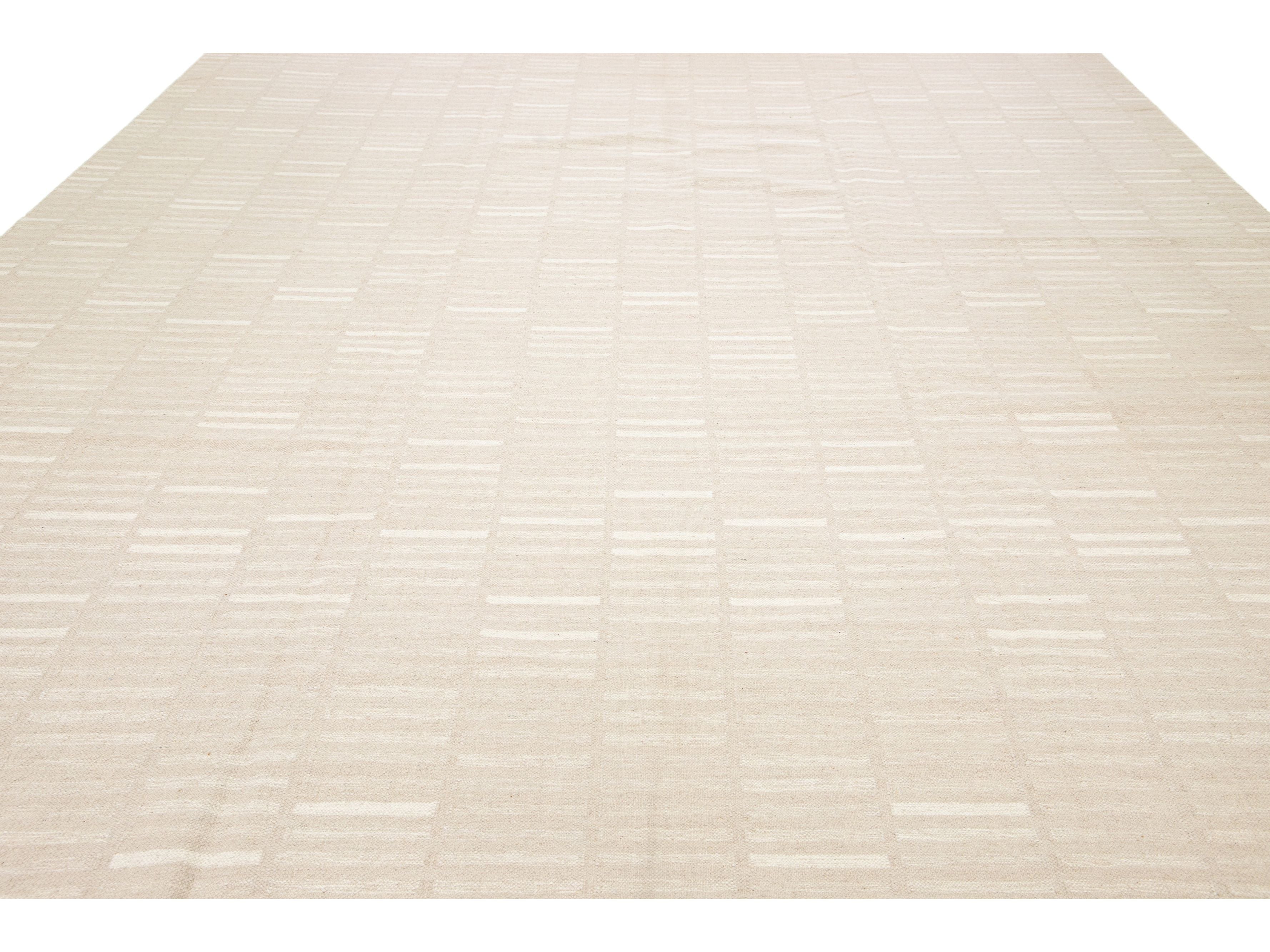 Modern Kilim Flatweave Wool Rug 12 X 15