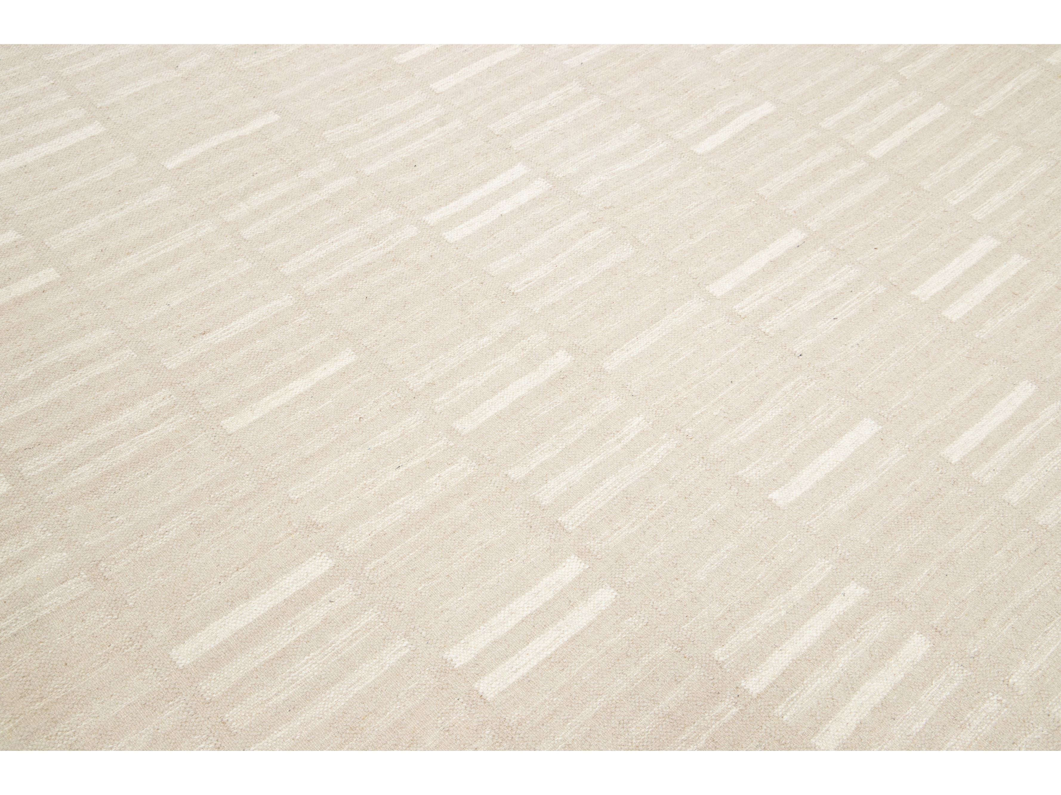Modern Kilim Flatweave Wool Rug 12 X 15