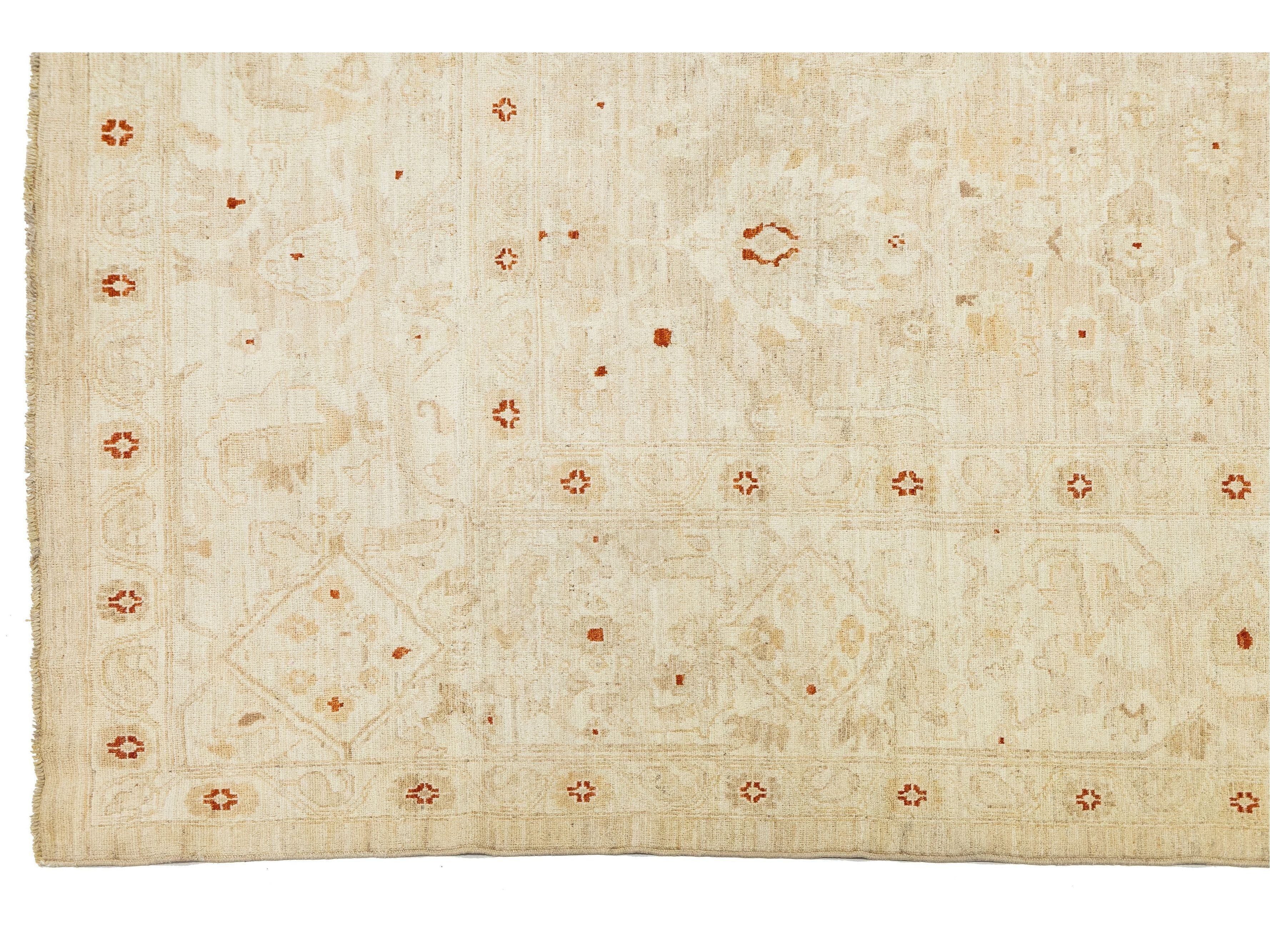 Modern Sultanabad Wool Rug 14 X 19