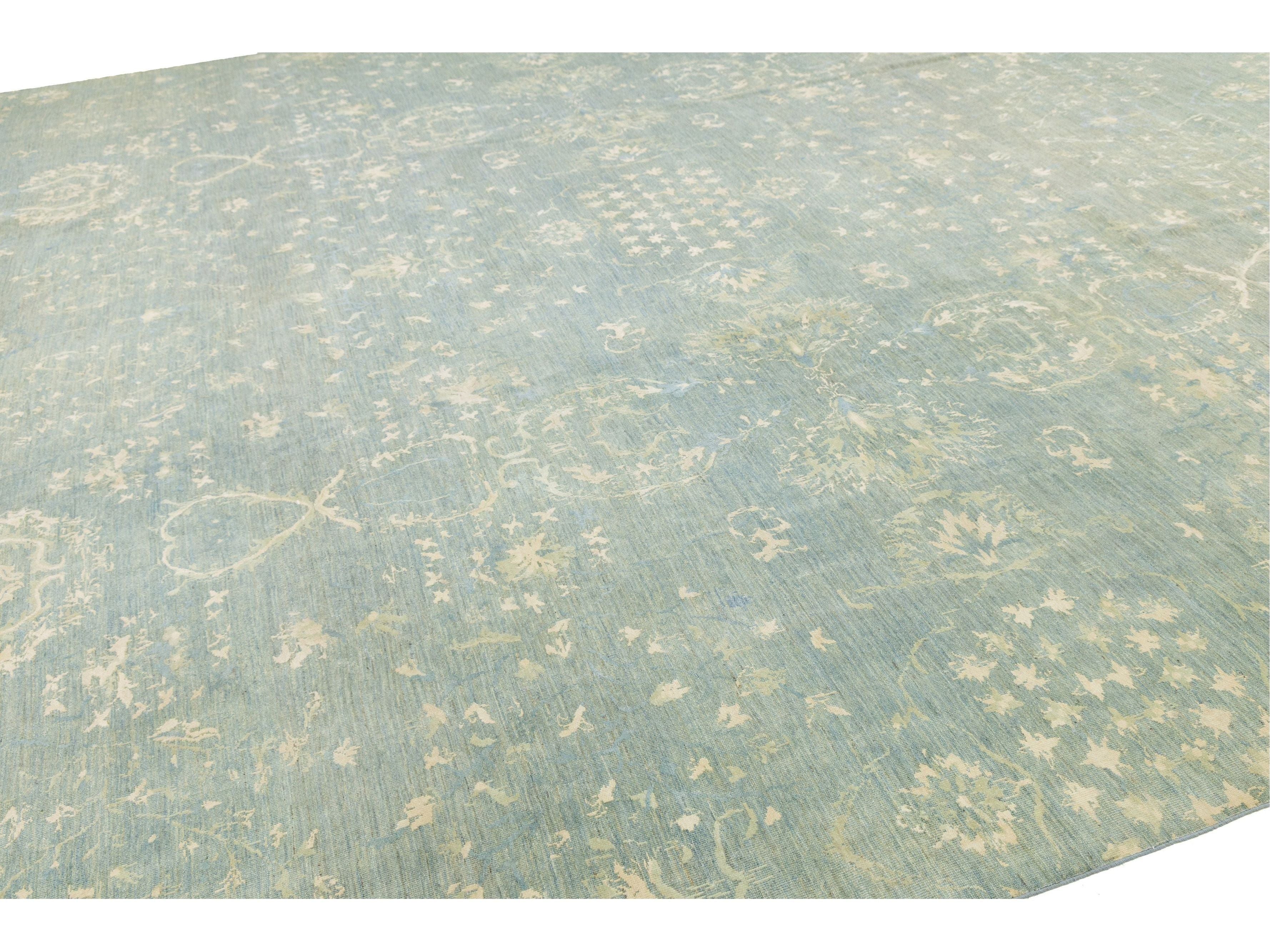 Modern Transitional Wool and Silk Rug 14 X 20