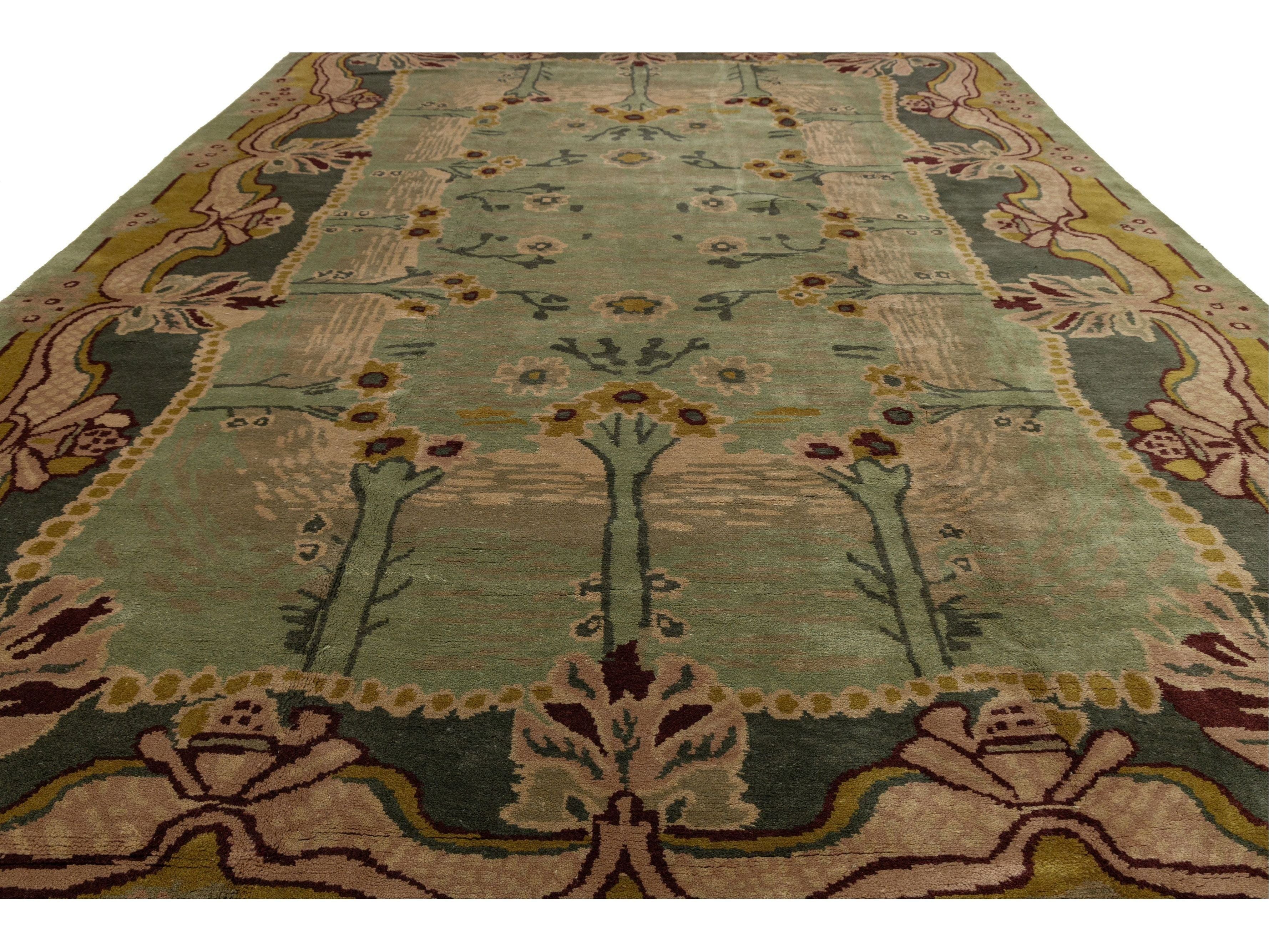 Modern Donegal Arts & Crafts Wool Rug 12 X 18