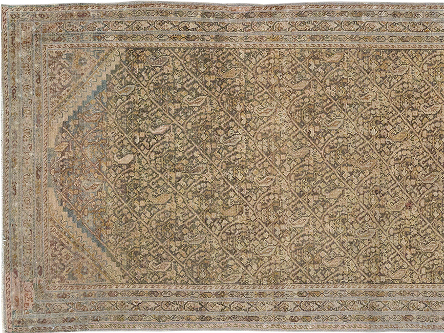 300090126-2c