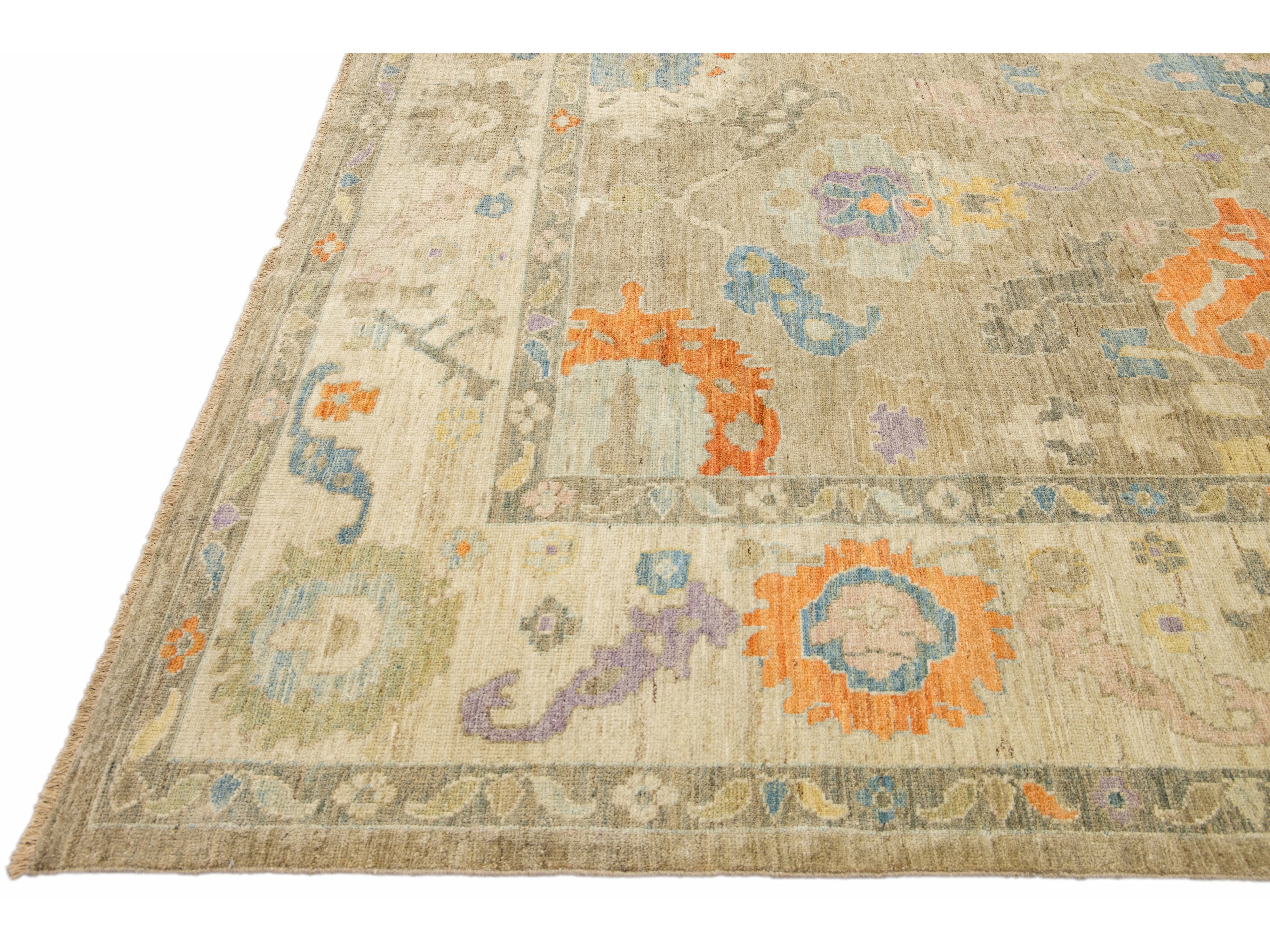 Modern Sultanabad Wool Rug