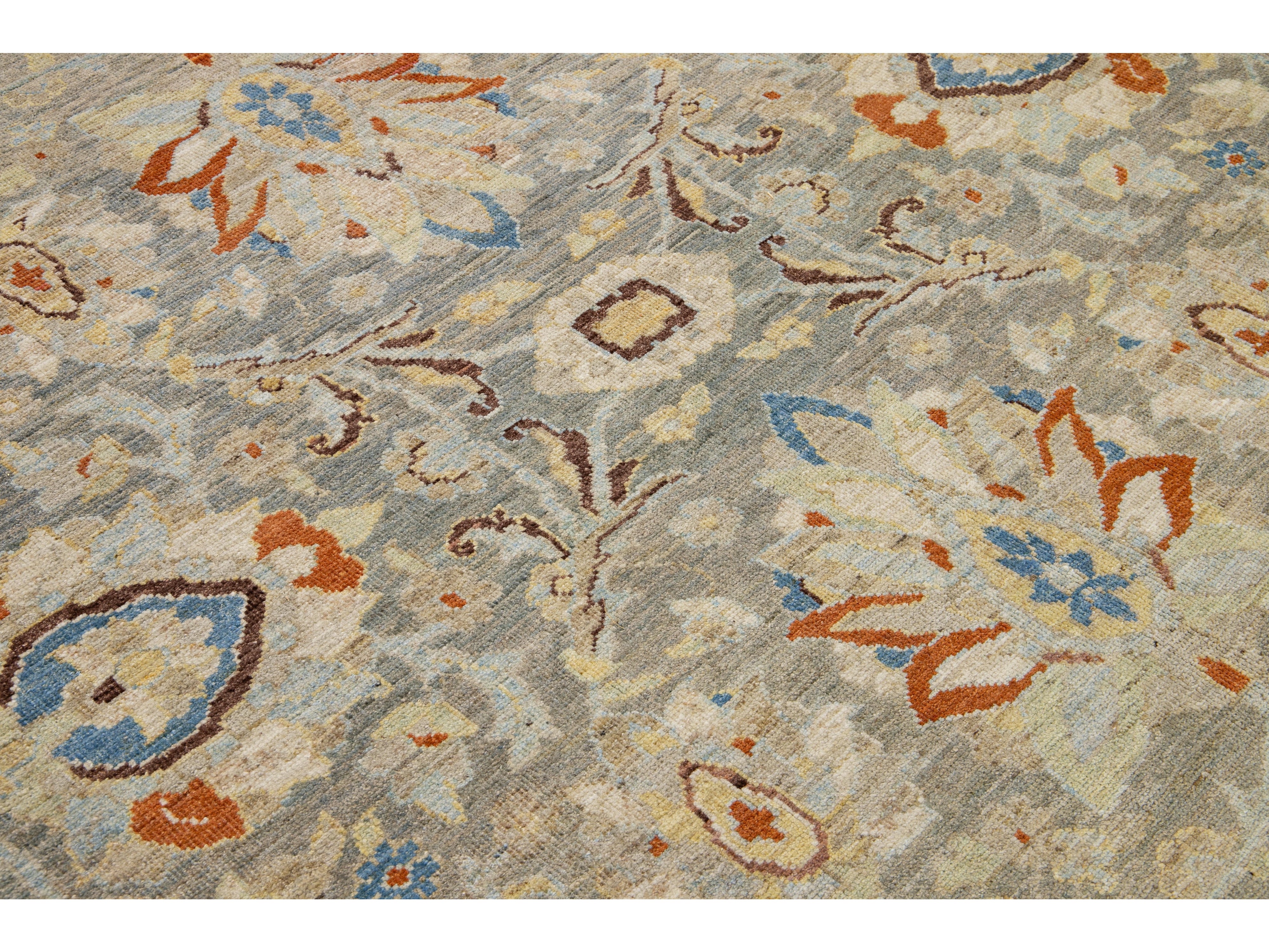 Modern Sultanabad Wool Rug 