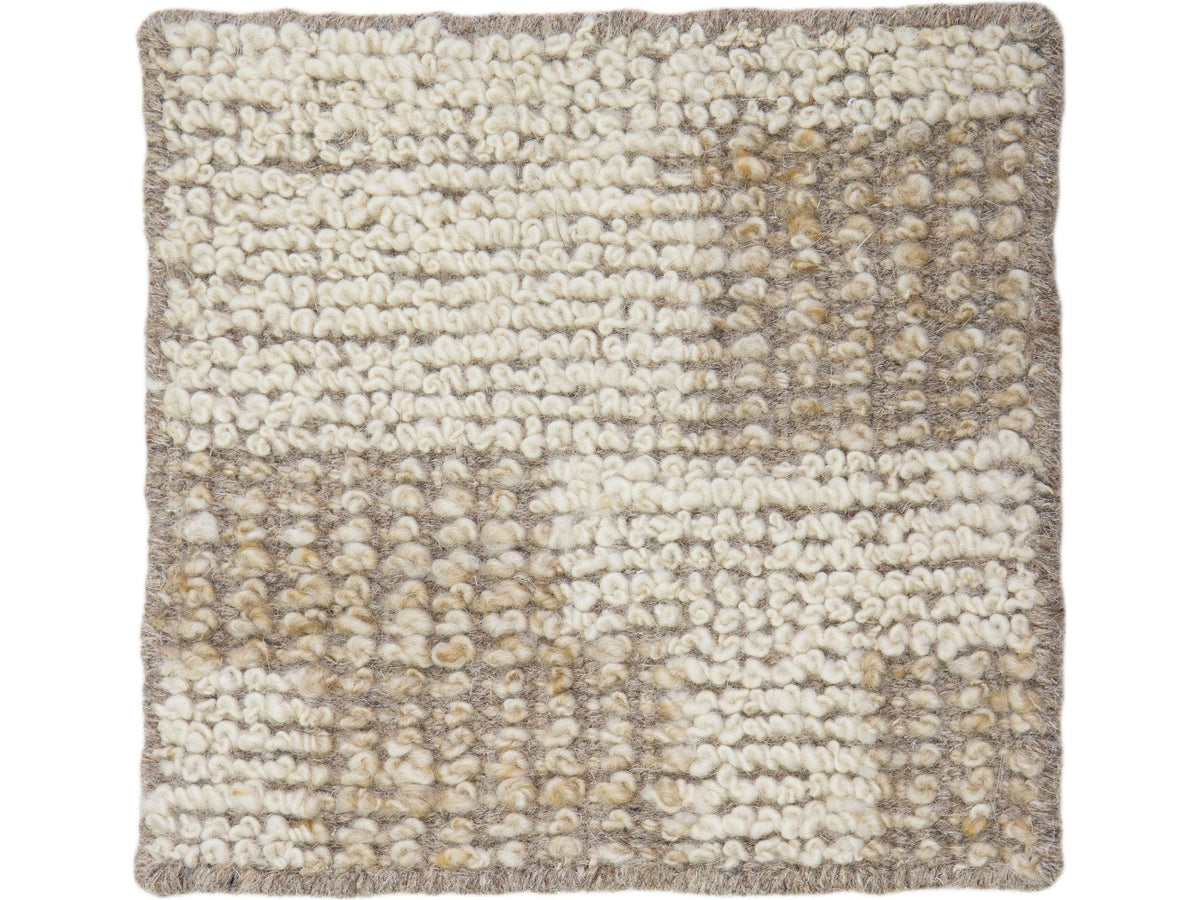 Modern Safi Collection Wool Custom Rug
