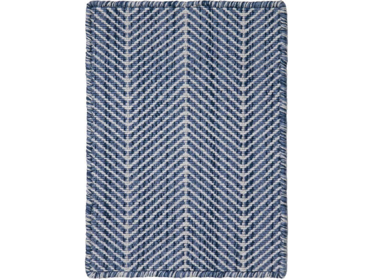 Modern Yasmina Broadloom Polyester Custom Rug
