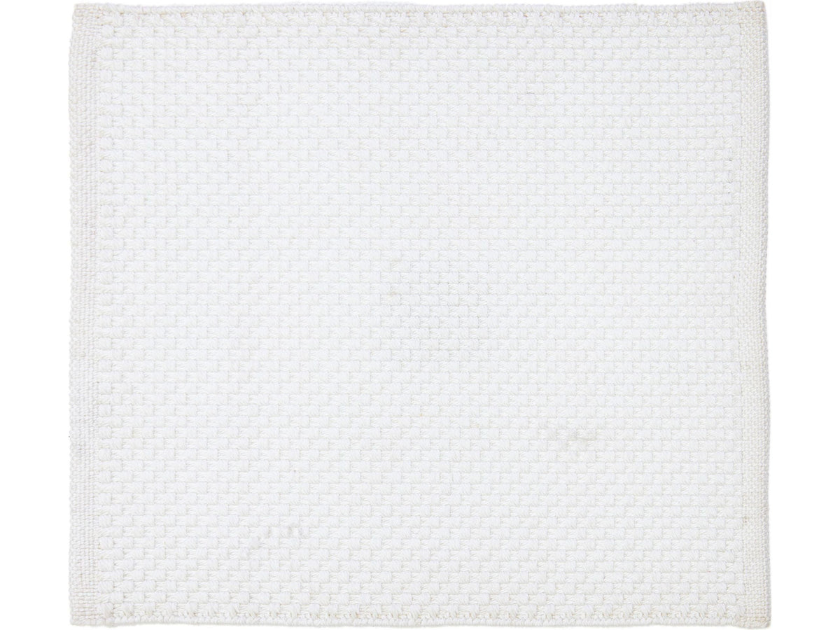 Modern Broadloom Polypropylene Custom Rug