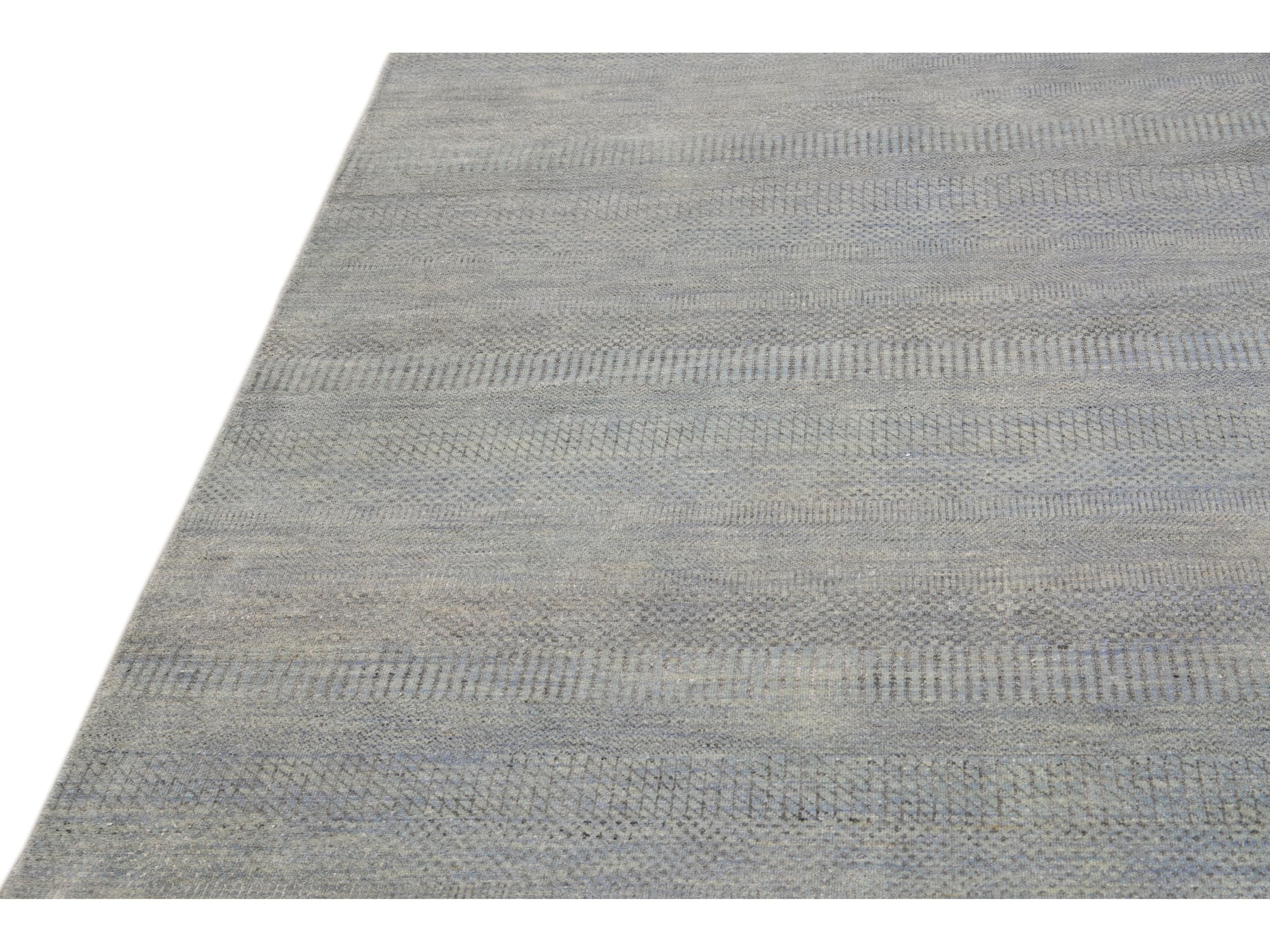 Contemporary Savannah Handmade Blue Solid Pattern Oversize Wool Rug