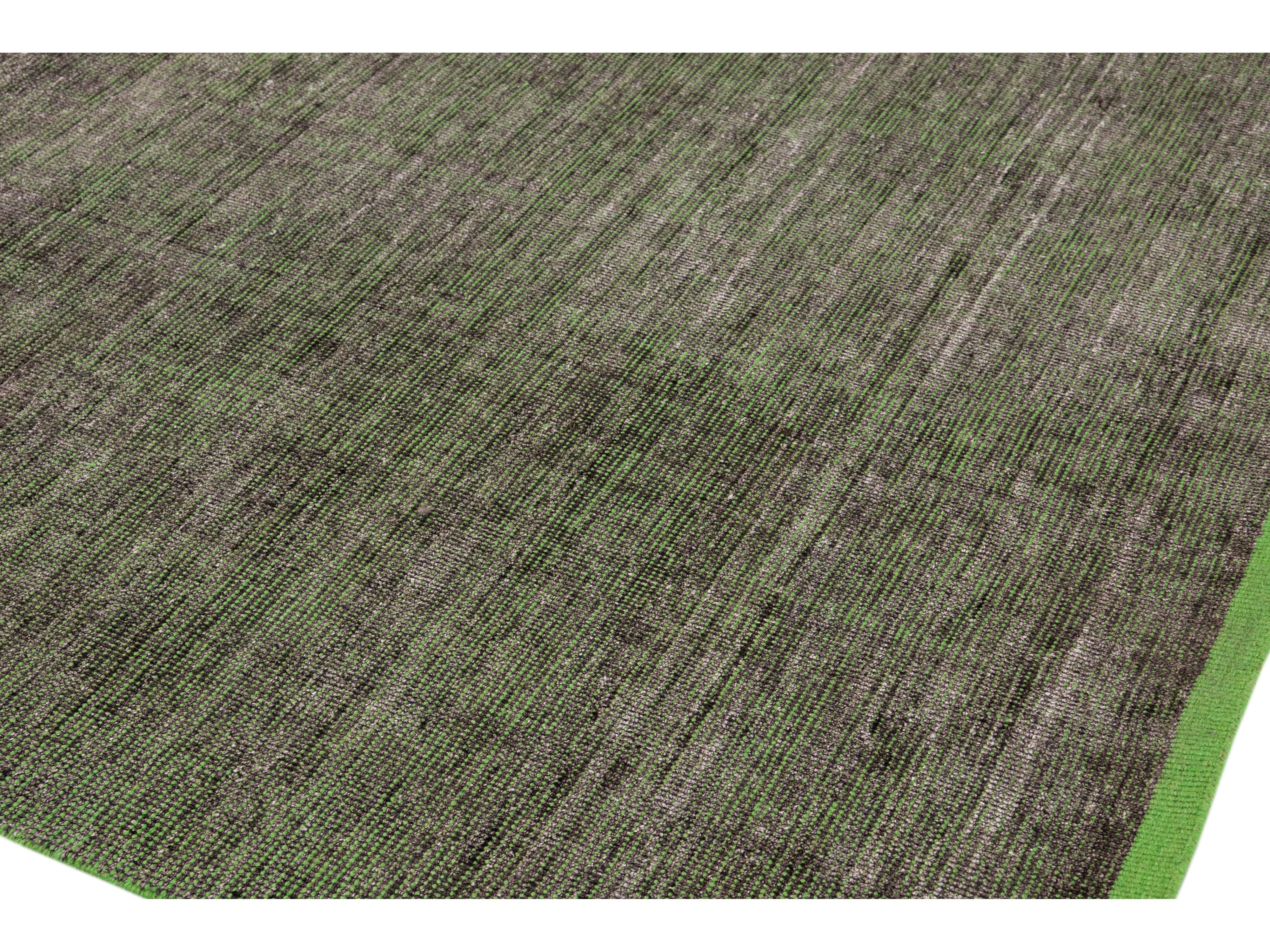 Modern Groove Collection Rug 6 x 9