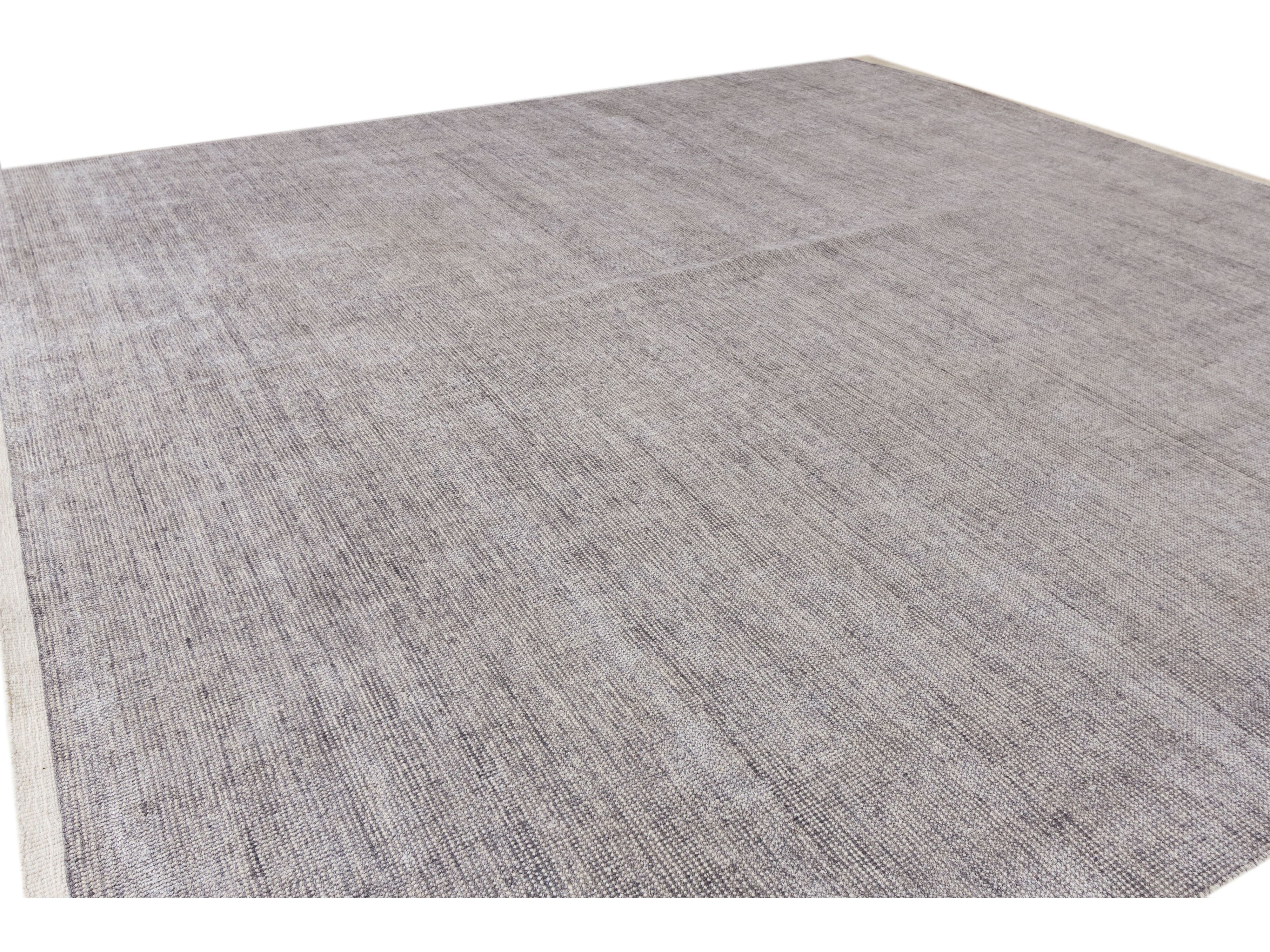 Modern Groove Collection Rug 12 x 12