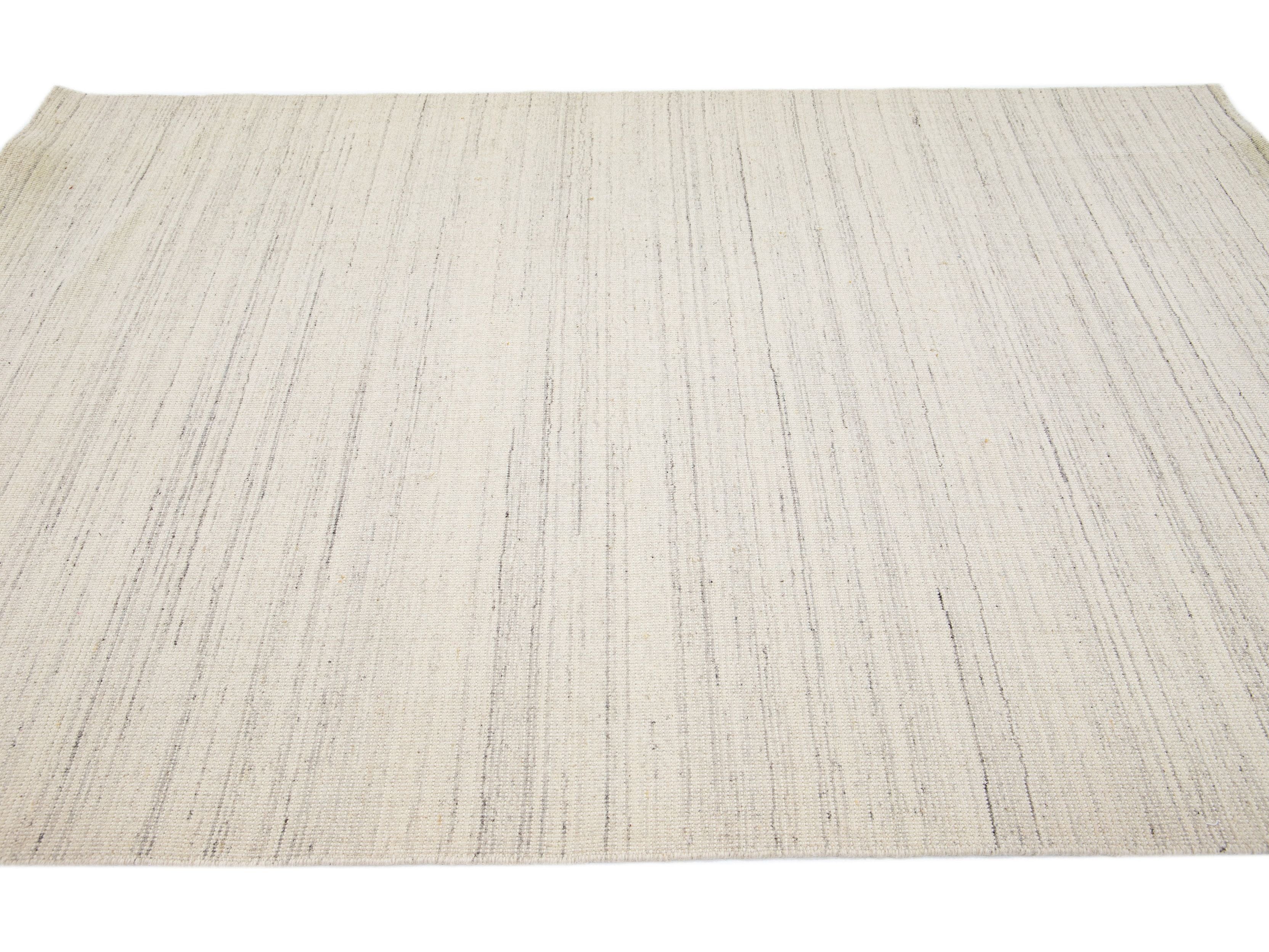 Modern Groove Collection Rug 6 x 9
