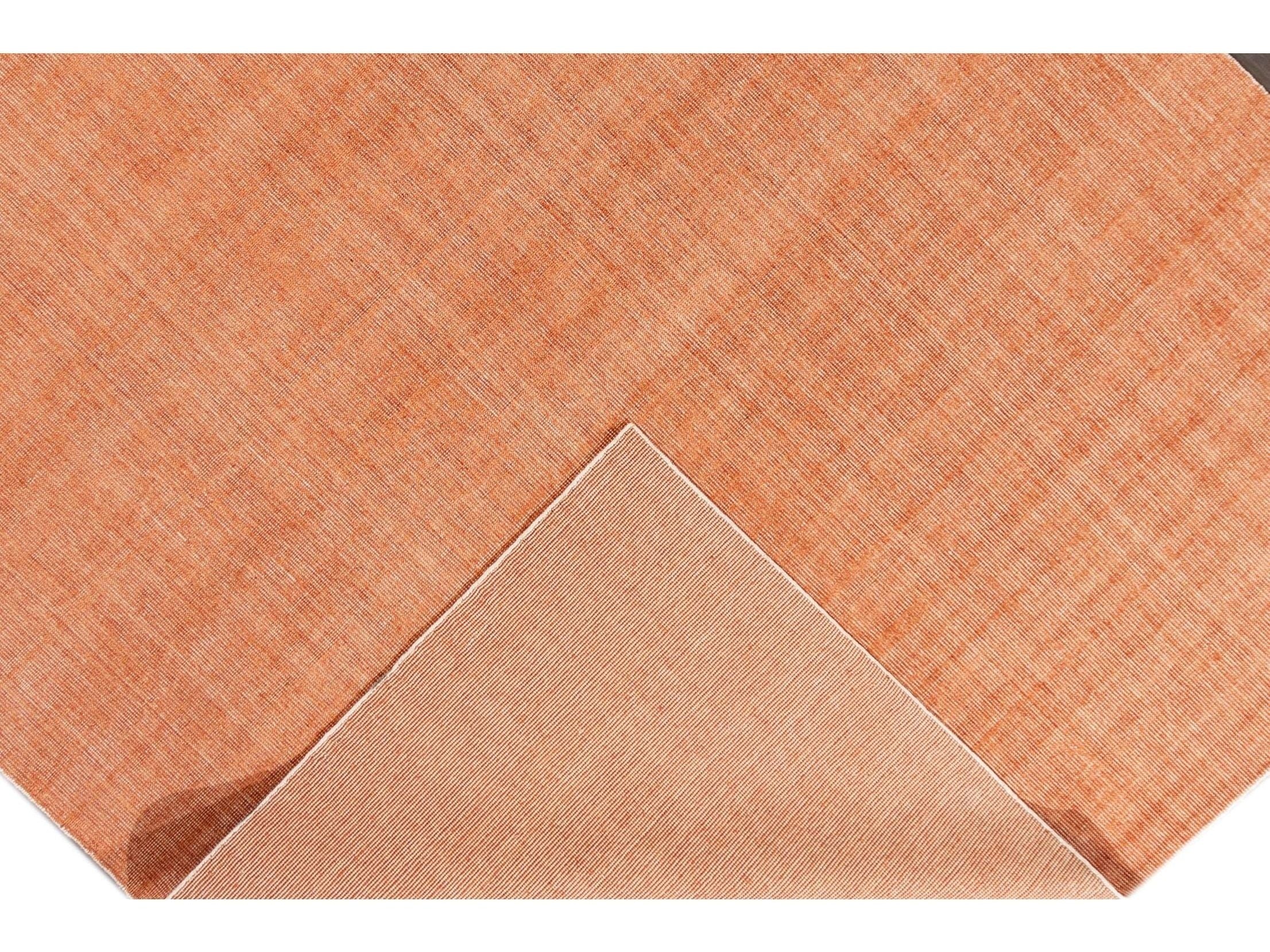 Modern Groove Collection Rug 12 x 15