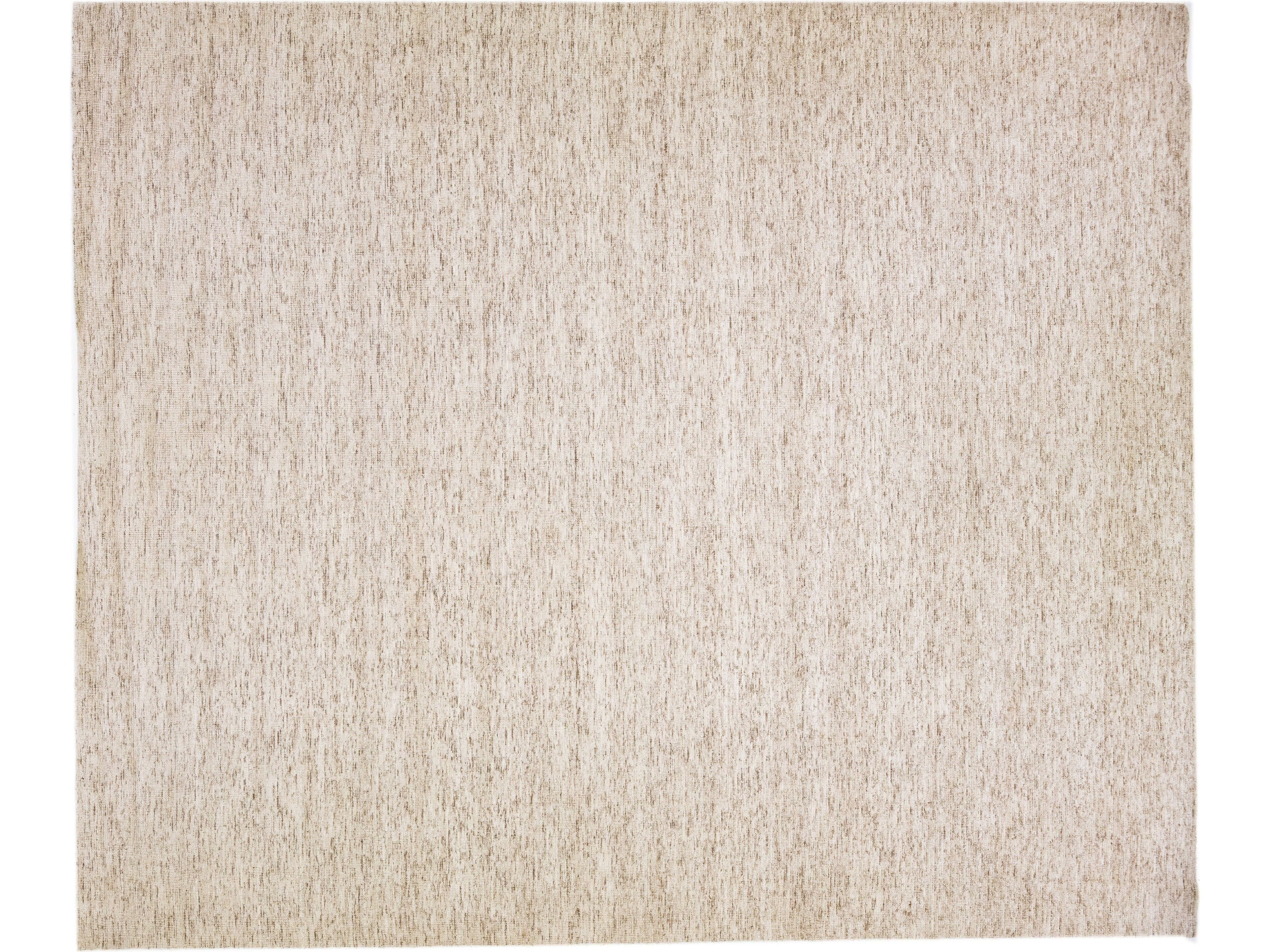 Modern Groove Collection Rug 12 x 15