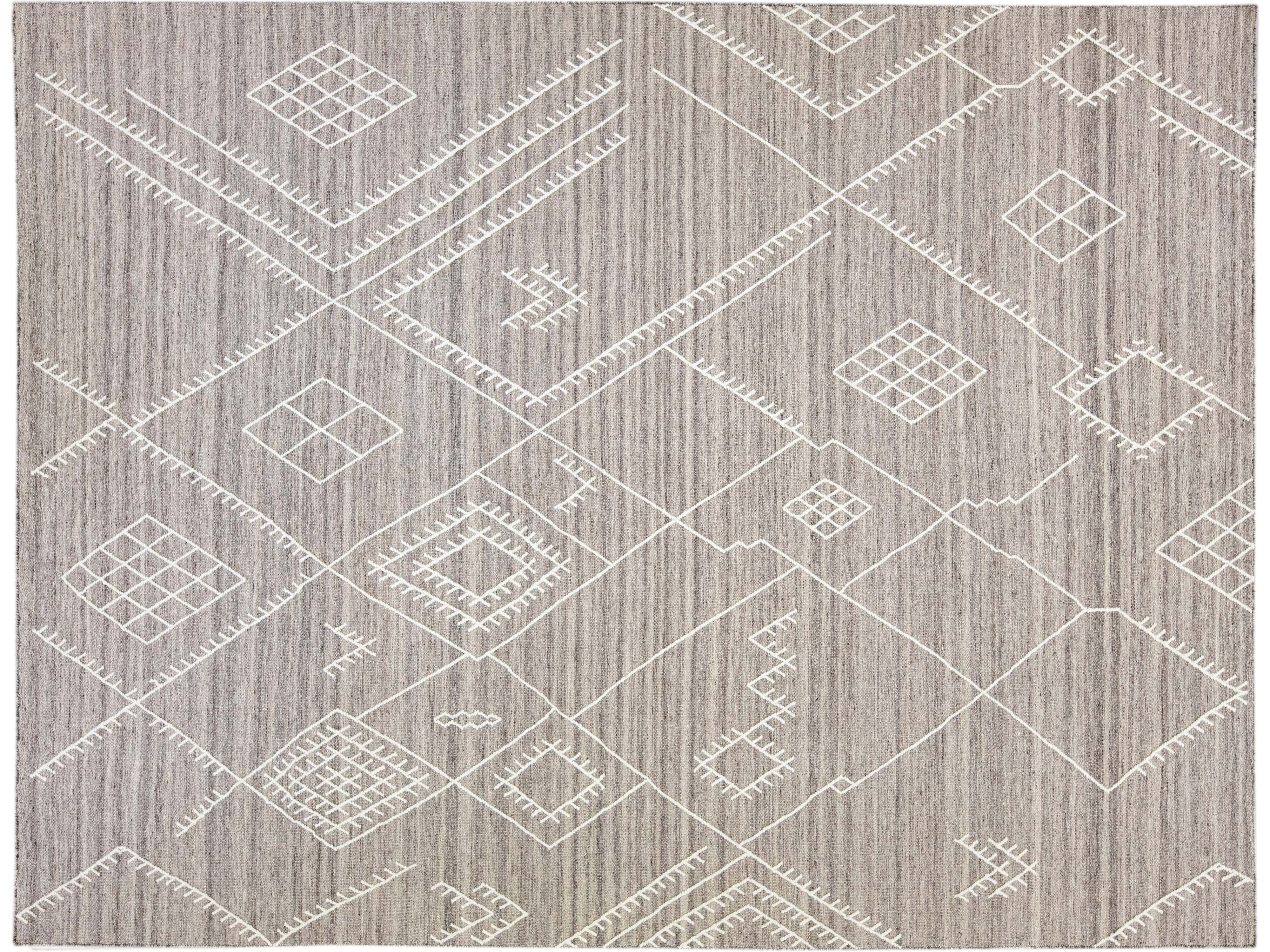 Gray Apadana's Nantucket Collection Flatweave Kilim Coastal Designed Wool Rug
