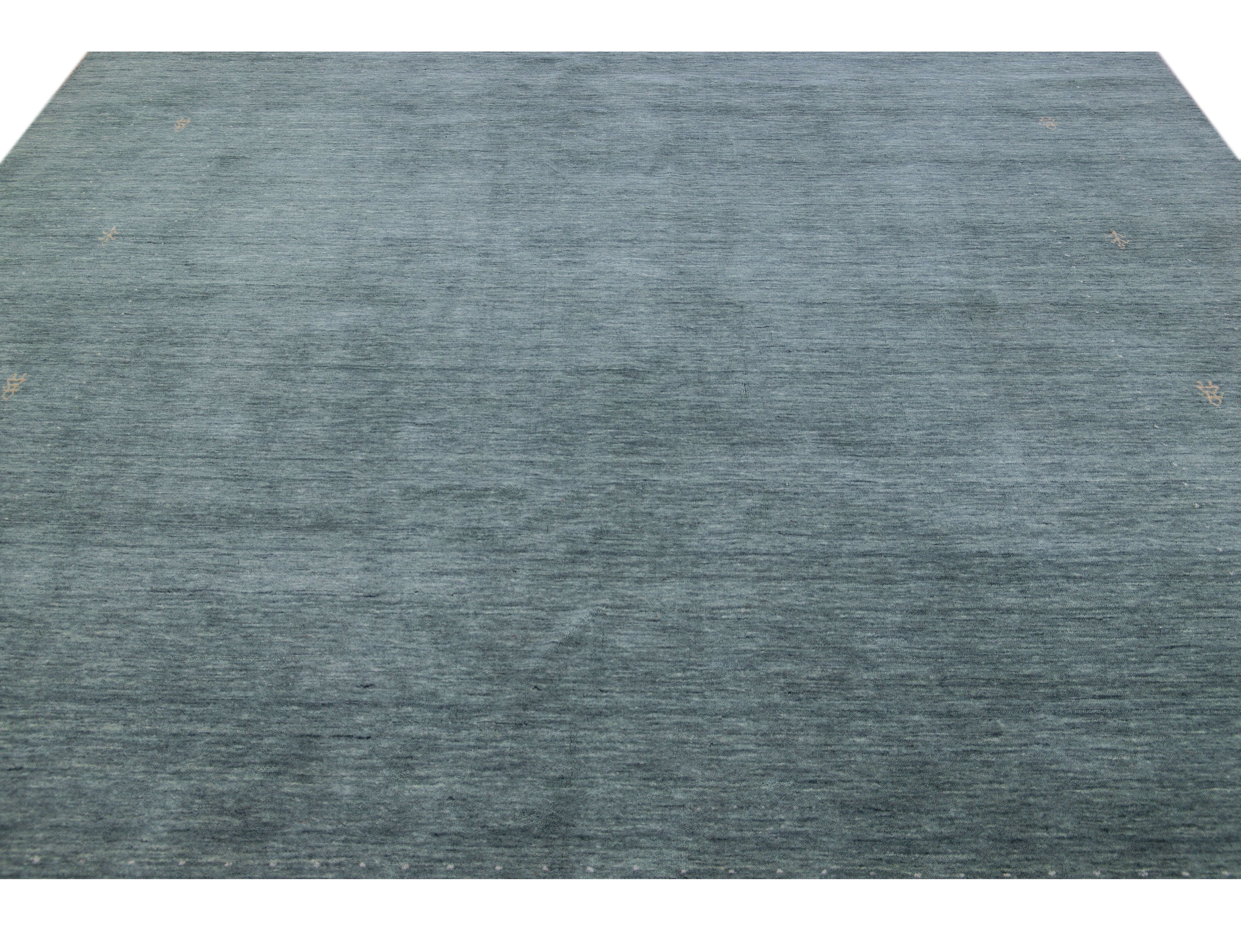 Modern Gabbeh Style Hand-Loom Light Gray Minimalist Pattern Wool Rug