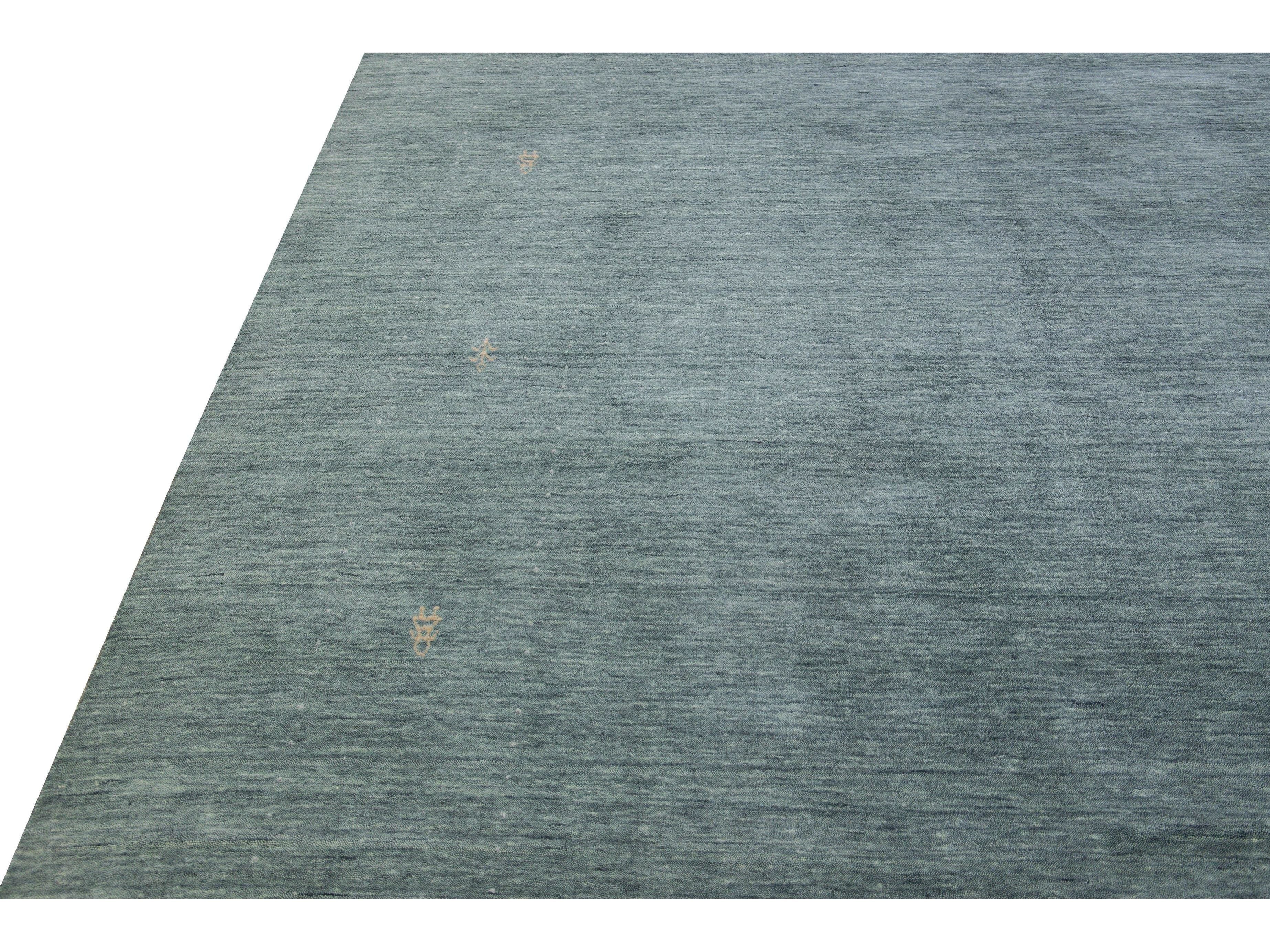 Modern Gabbeh Style Hand-Loom Light Gray Minimalist Pattern Wool Rug