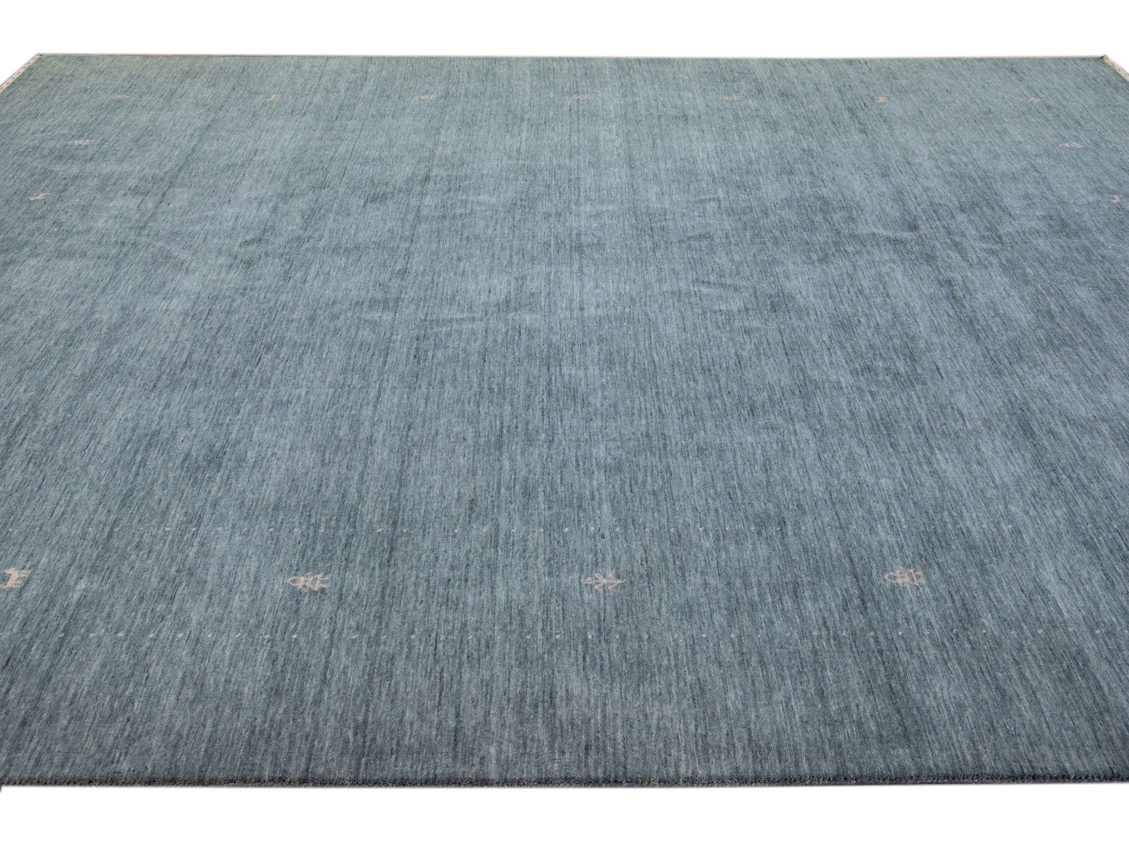 Modern Gabbeh Style Hand-Loom Light Gray Minimalist Pattern Wool Rug