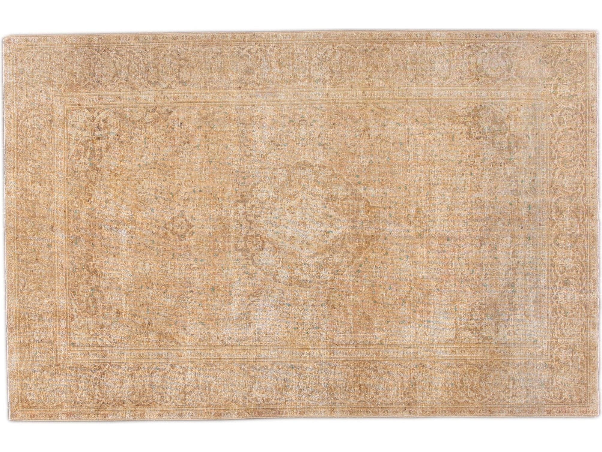 Vintage Shabby Chic Beige Handmade Medallion Wool Rug