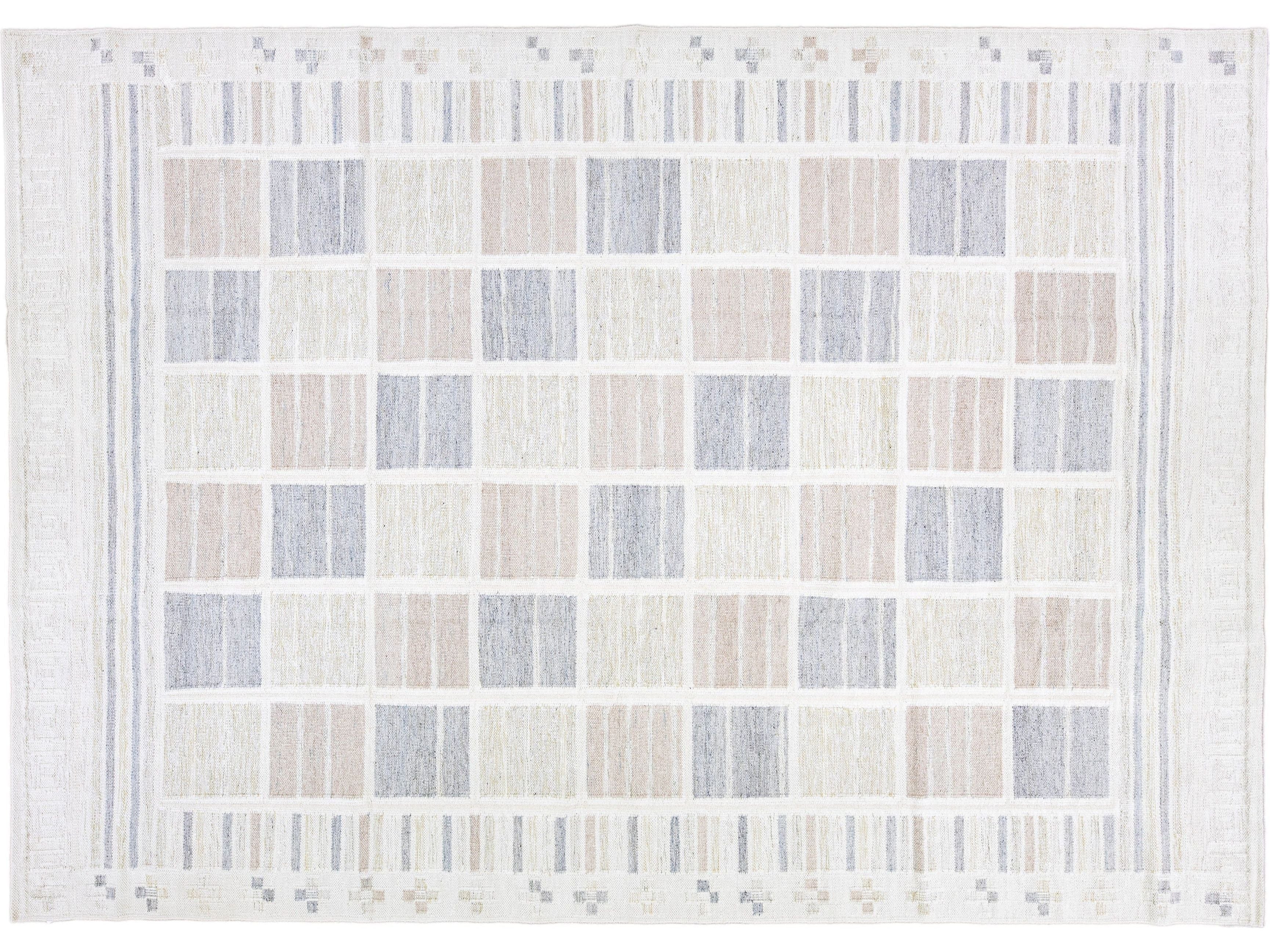 Modern Scandinavian Beige Handmade Room Size Wool Rug With Geometric Design