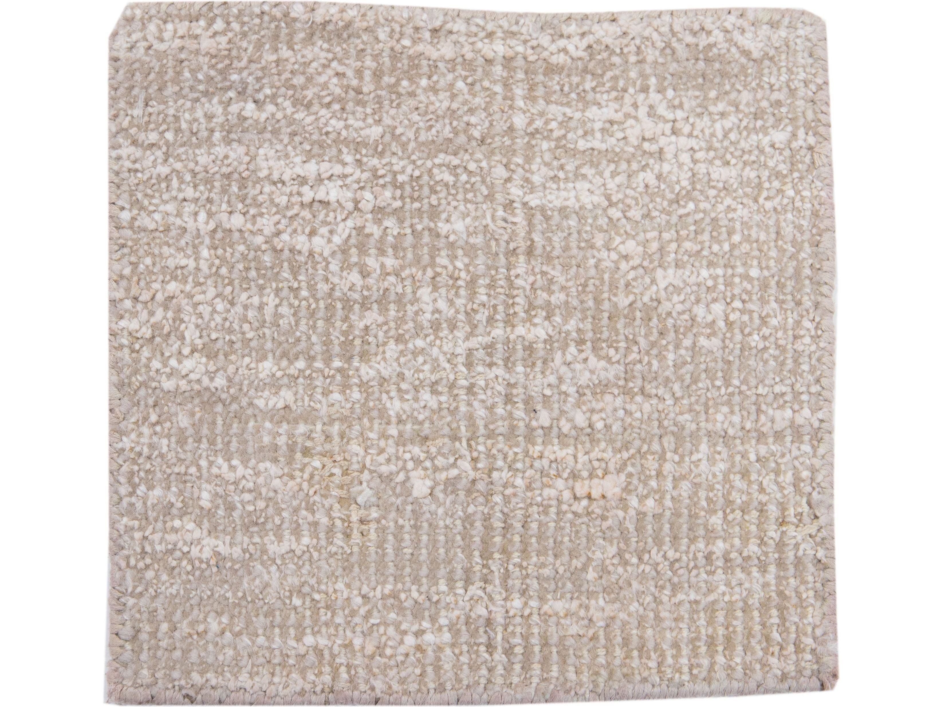 Modern Desert Collection Wool Rug