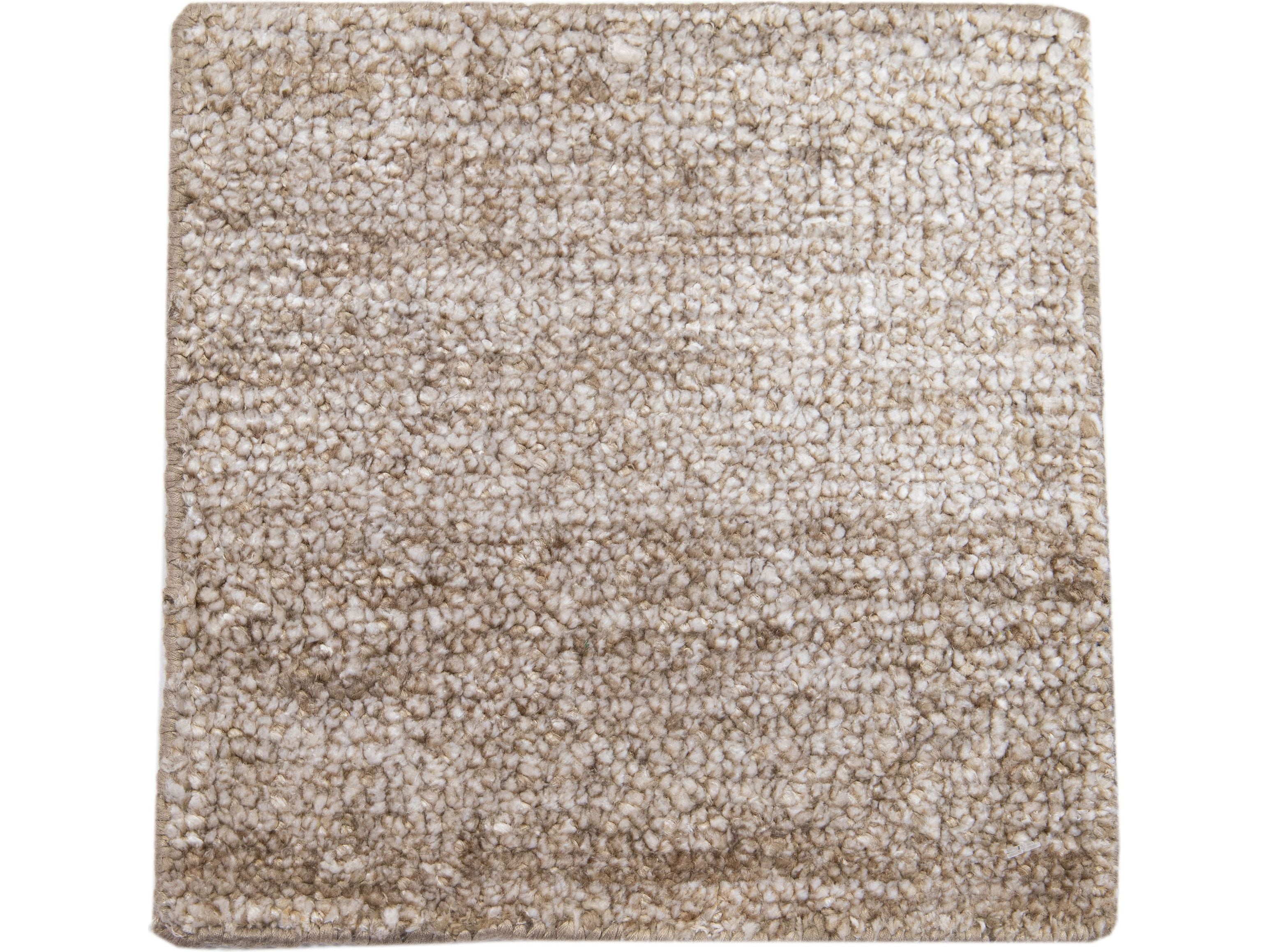 Modern Desert Collection Wool Rug