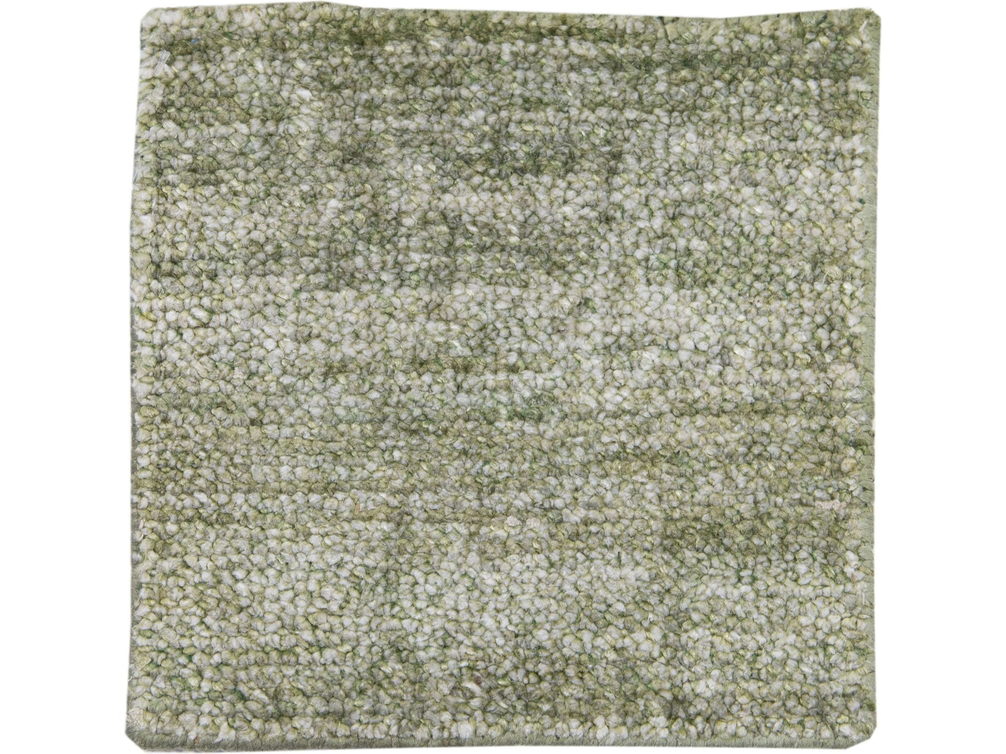 Modern Desert Collection Wool Rug
