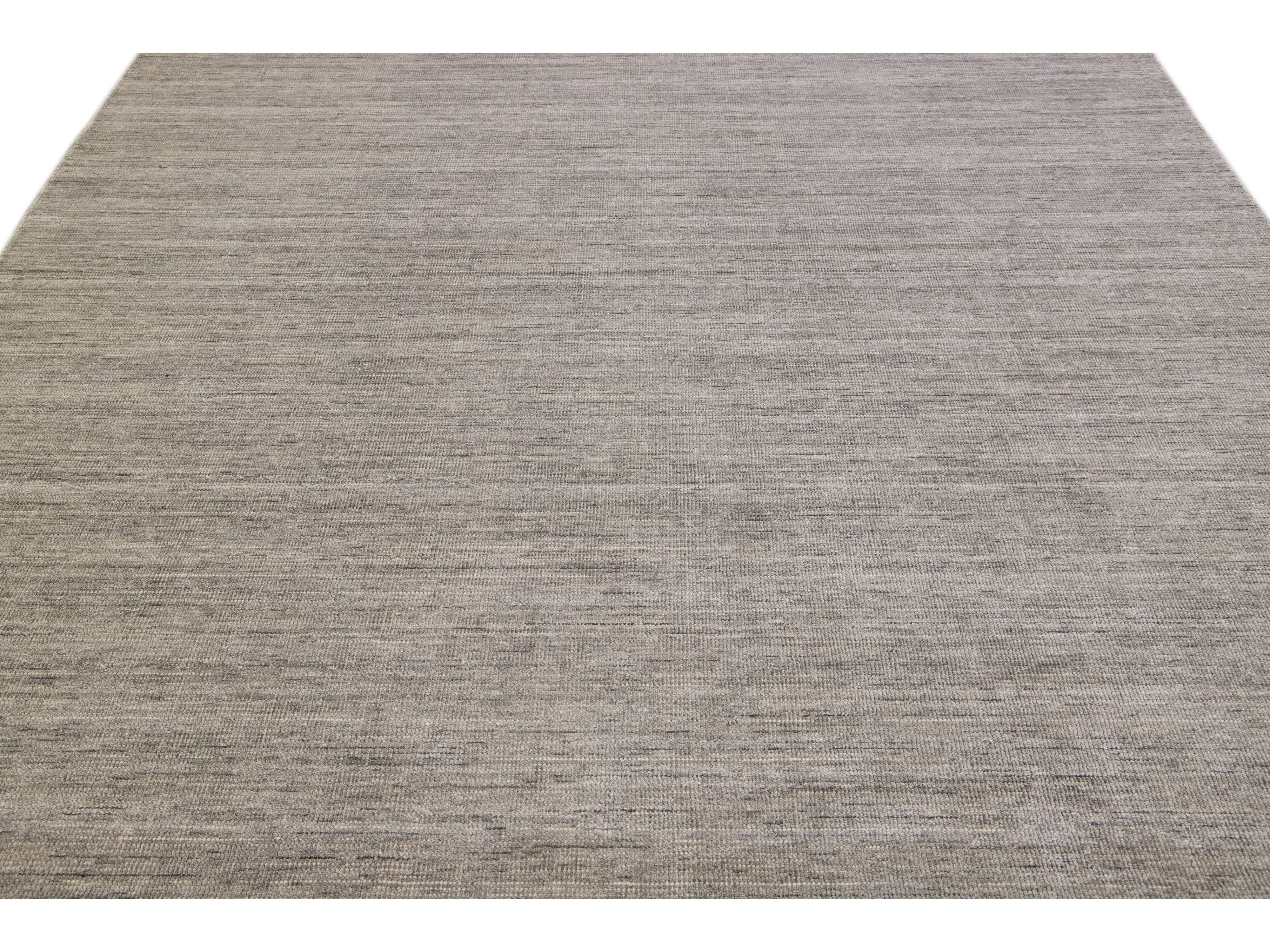 Modern Apadana's Groove Bamboo/Silk Handmade Gray Rug