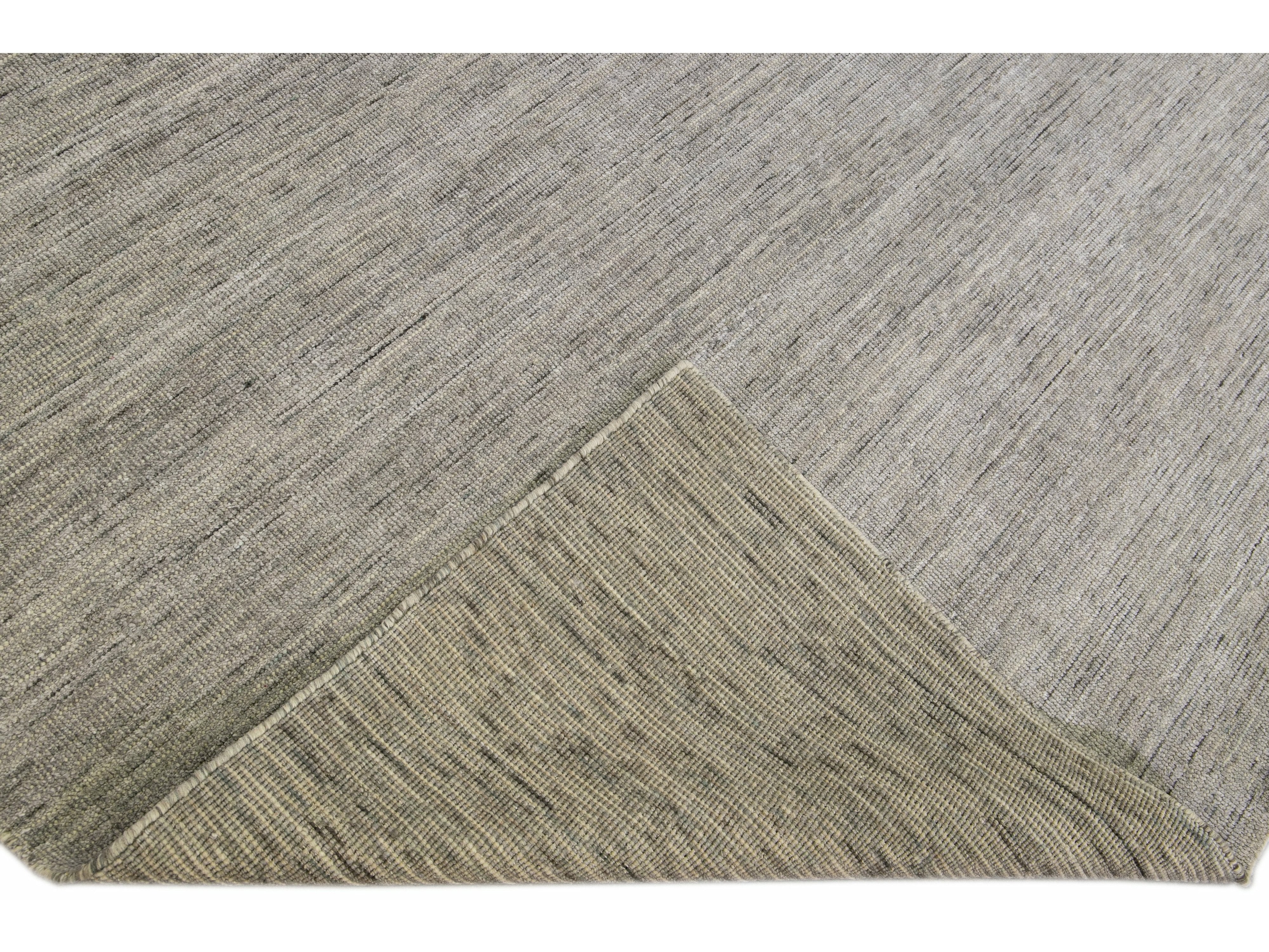 Modern Apadana's Groove Bamboo/Silk Handmade Gray Rug