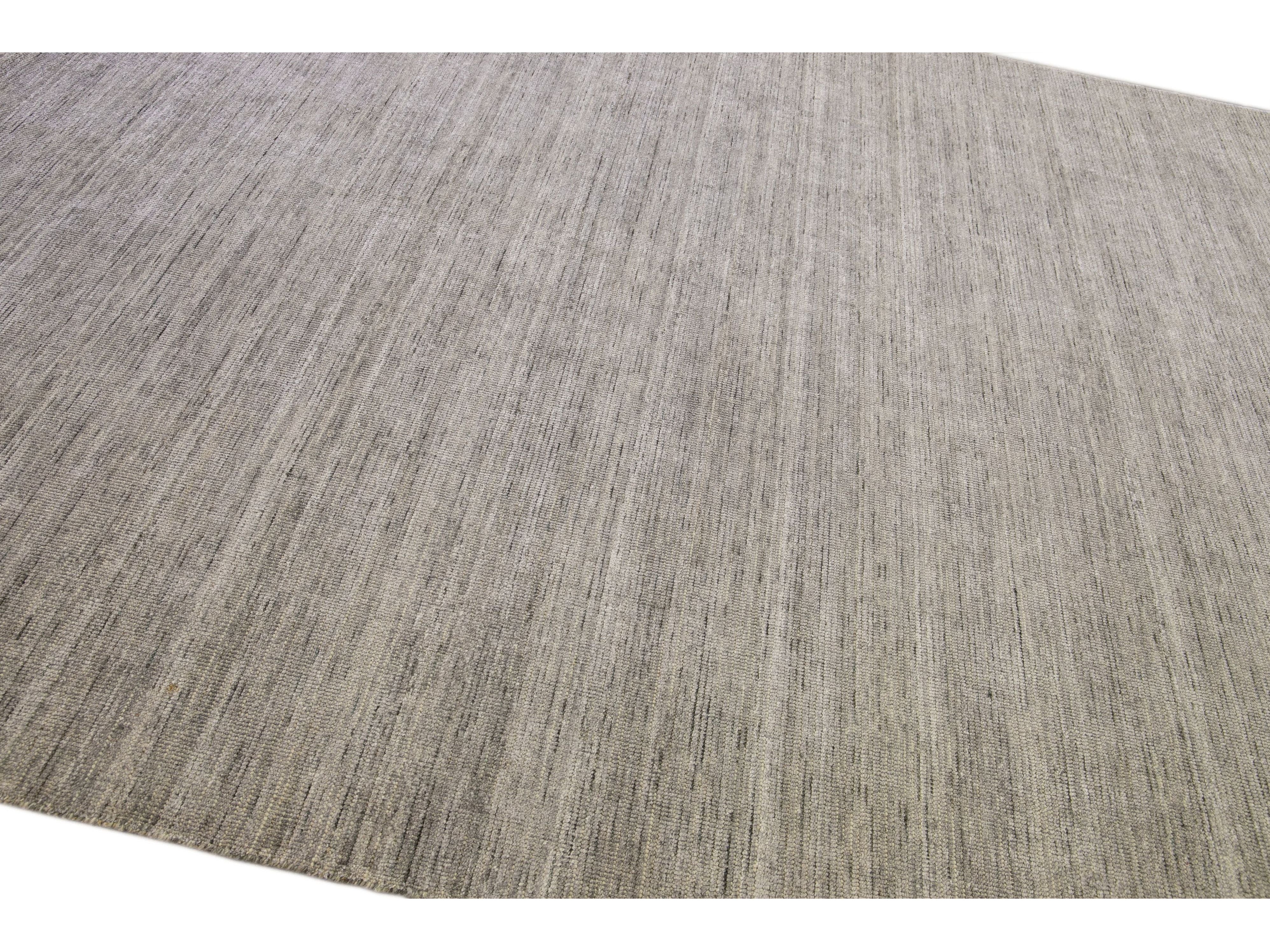Modern Apadana's Groove Bamboo/Silk Handmade Gray Rug