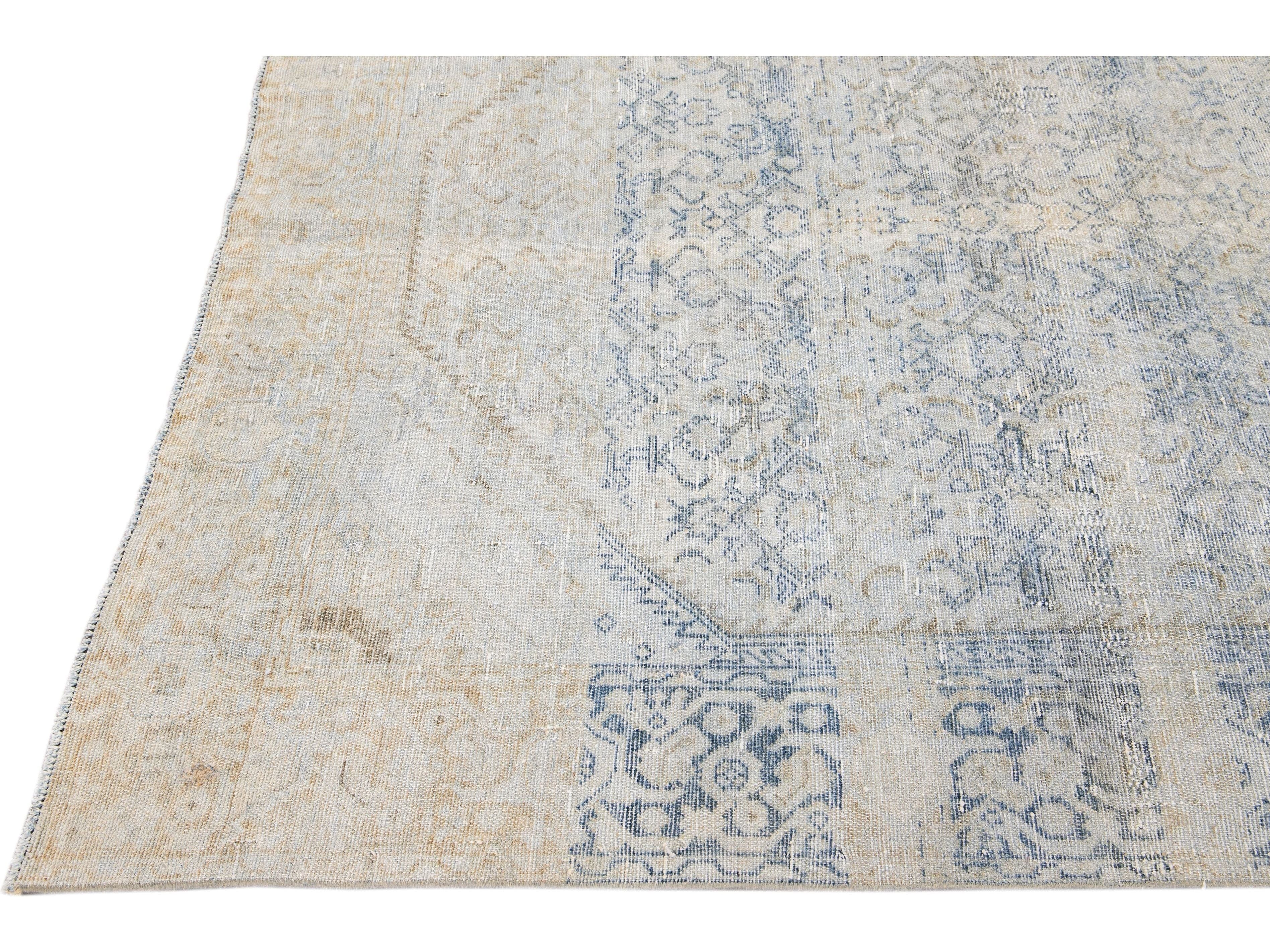 Antique Blue And Beige Mahal Handmade Medallion Floral Wool Rug