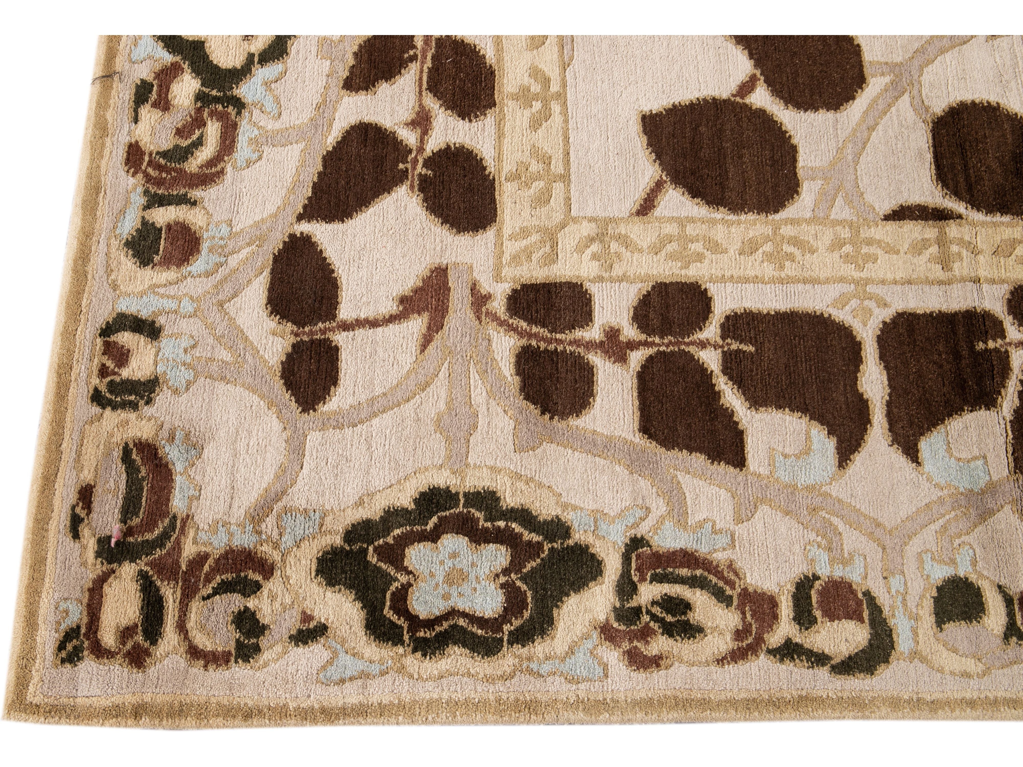Modern Art & Crafts Style Wool Rug 9 X 12