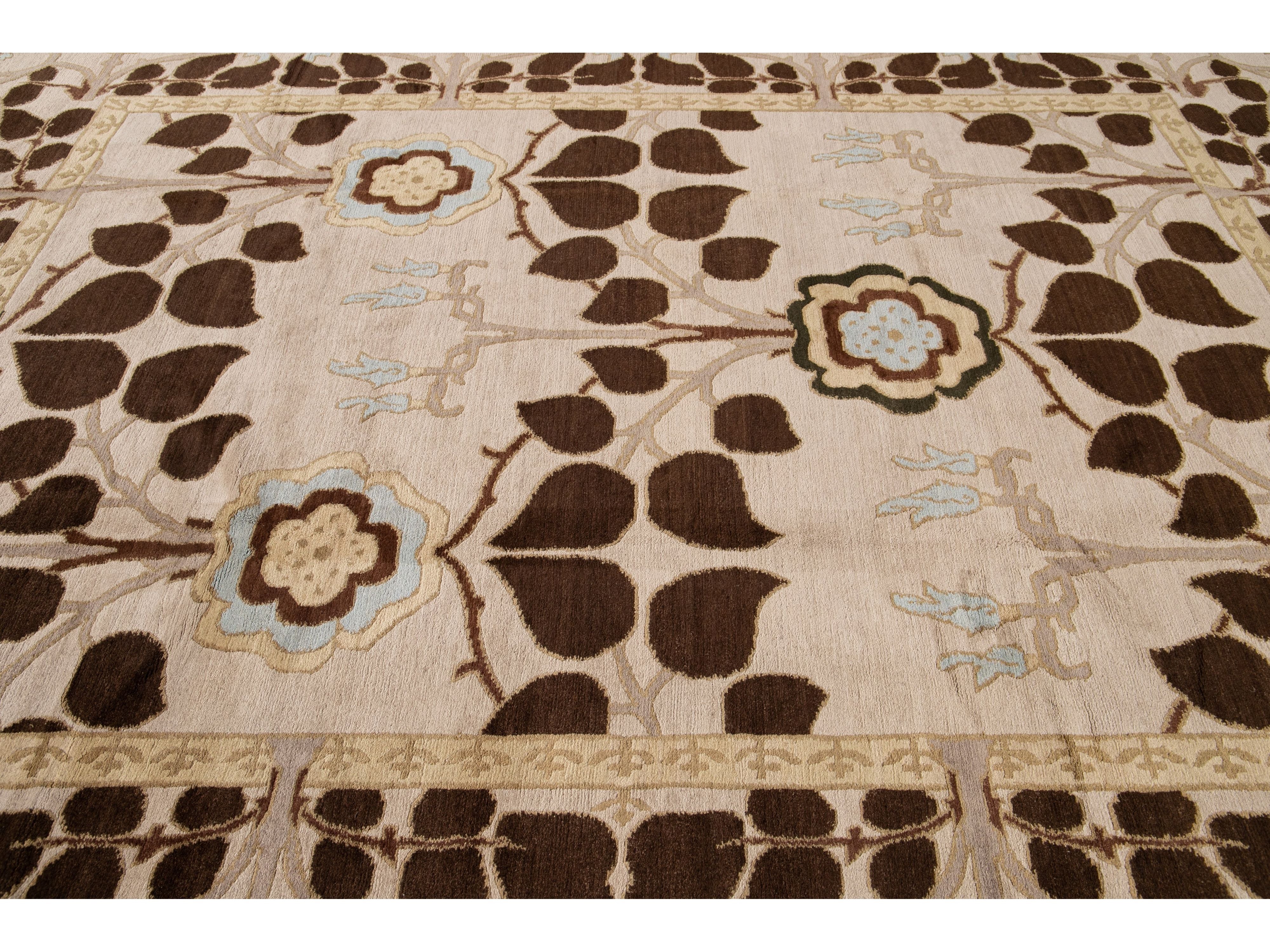 Modern Art & Crafts Style Wool Rug 9 X 12