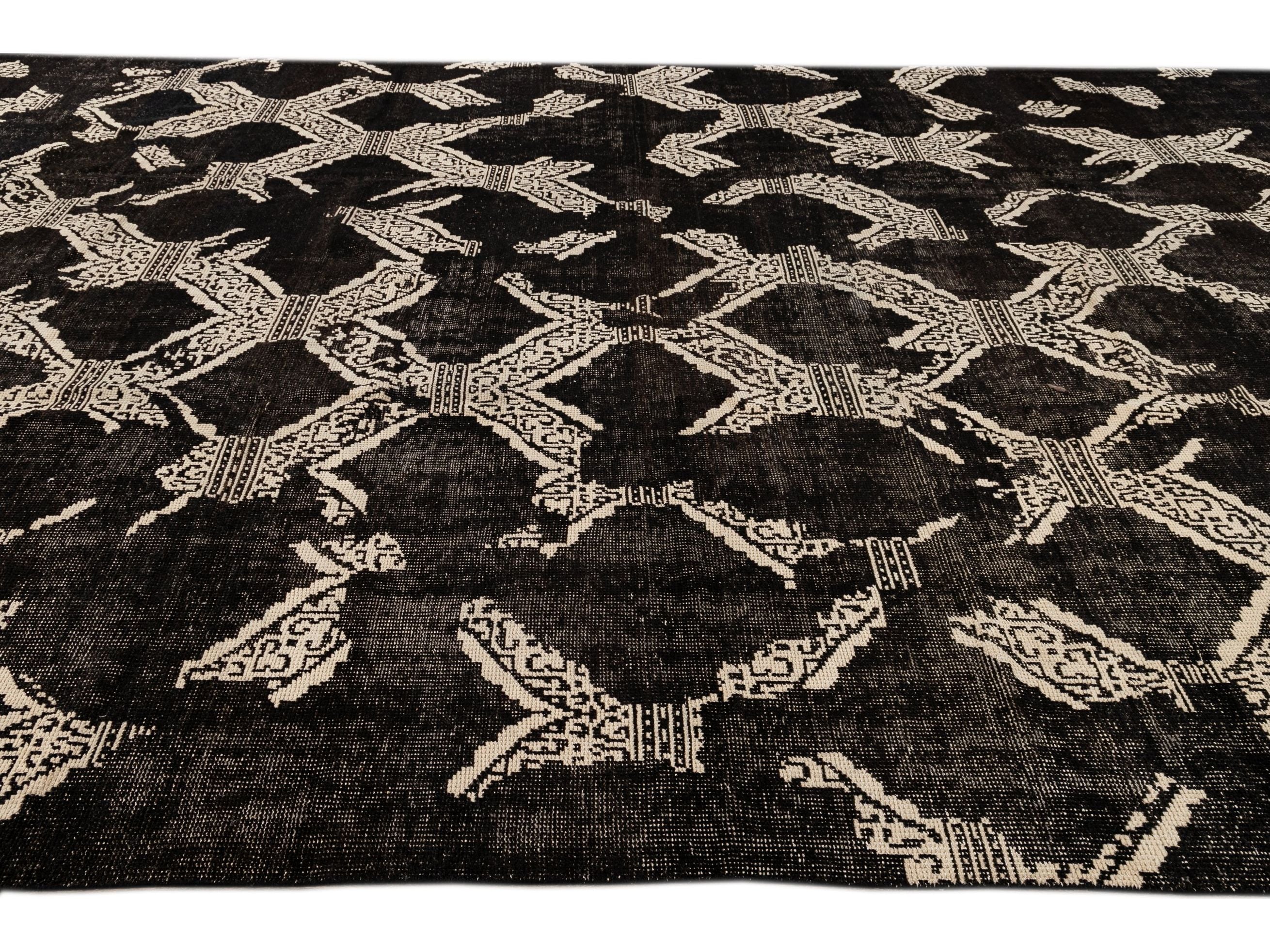 Mid-Century-Style Wool Rug 12 X 18