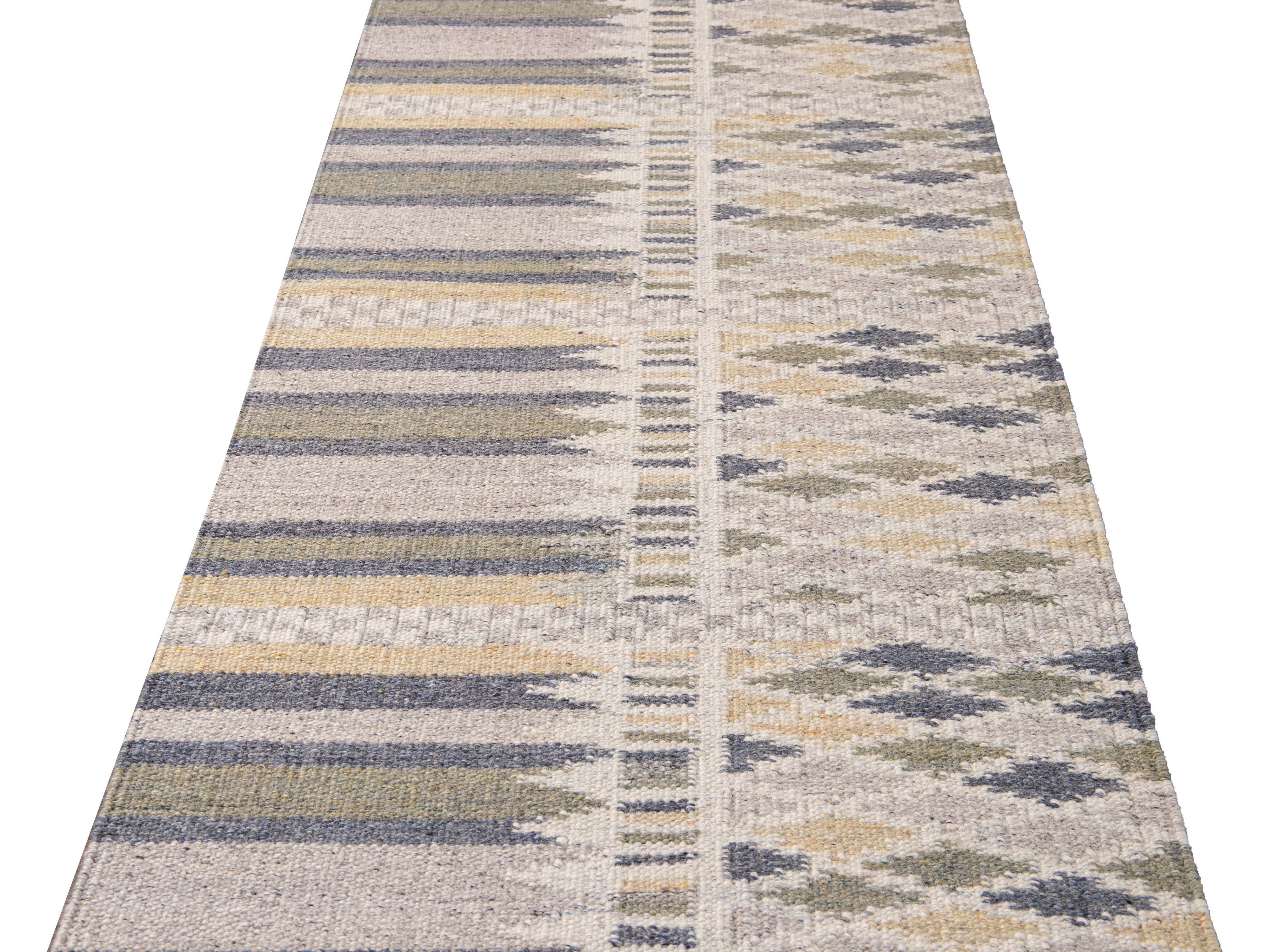 Modern Swedish Style Beige Handmade Geometric Wool Runner