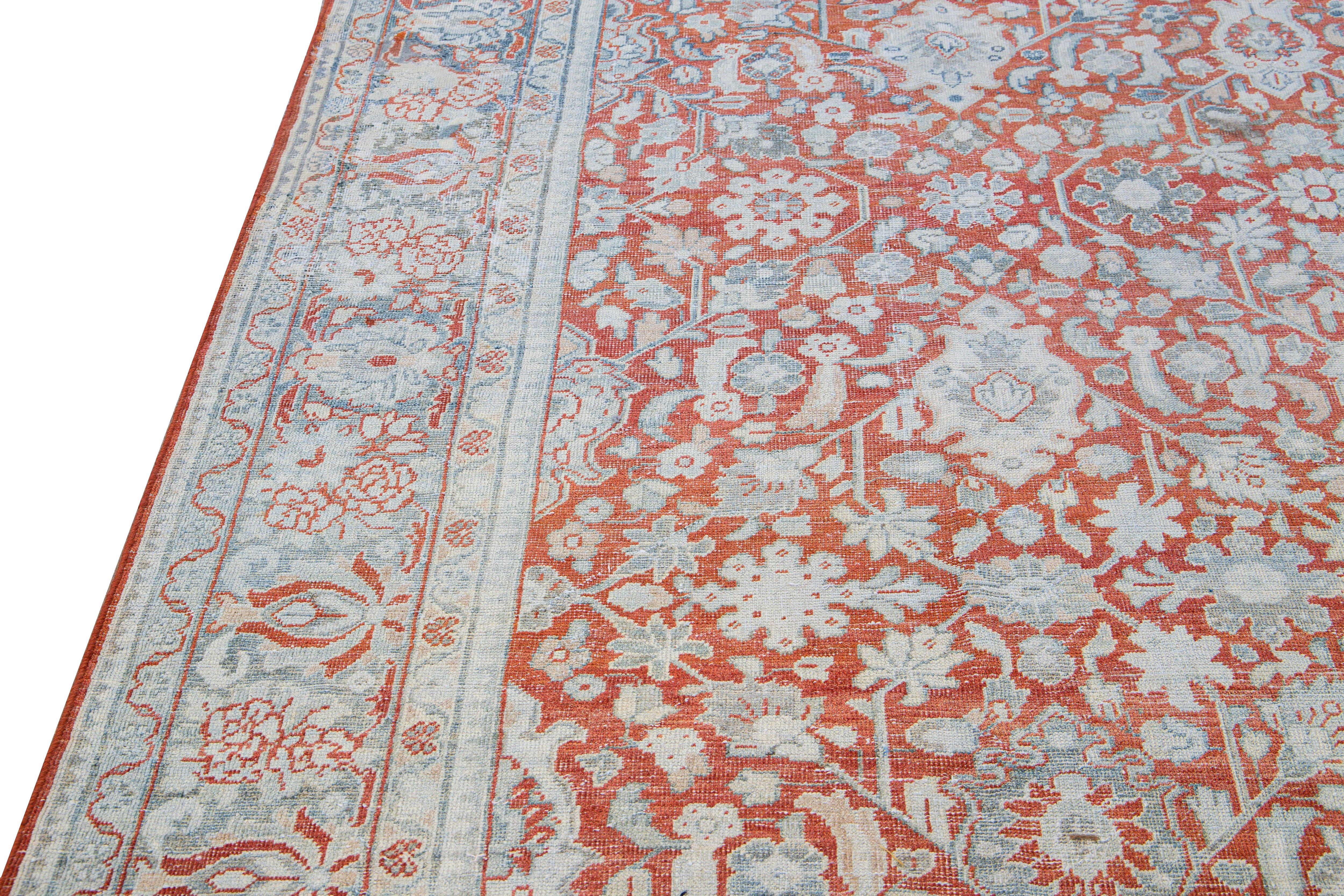 Antique Mahal Handmade Floral Motif Red Wool Rug