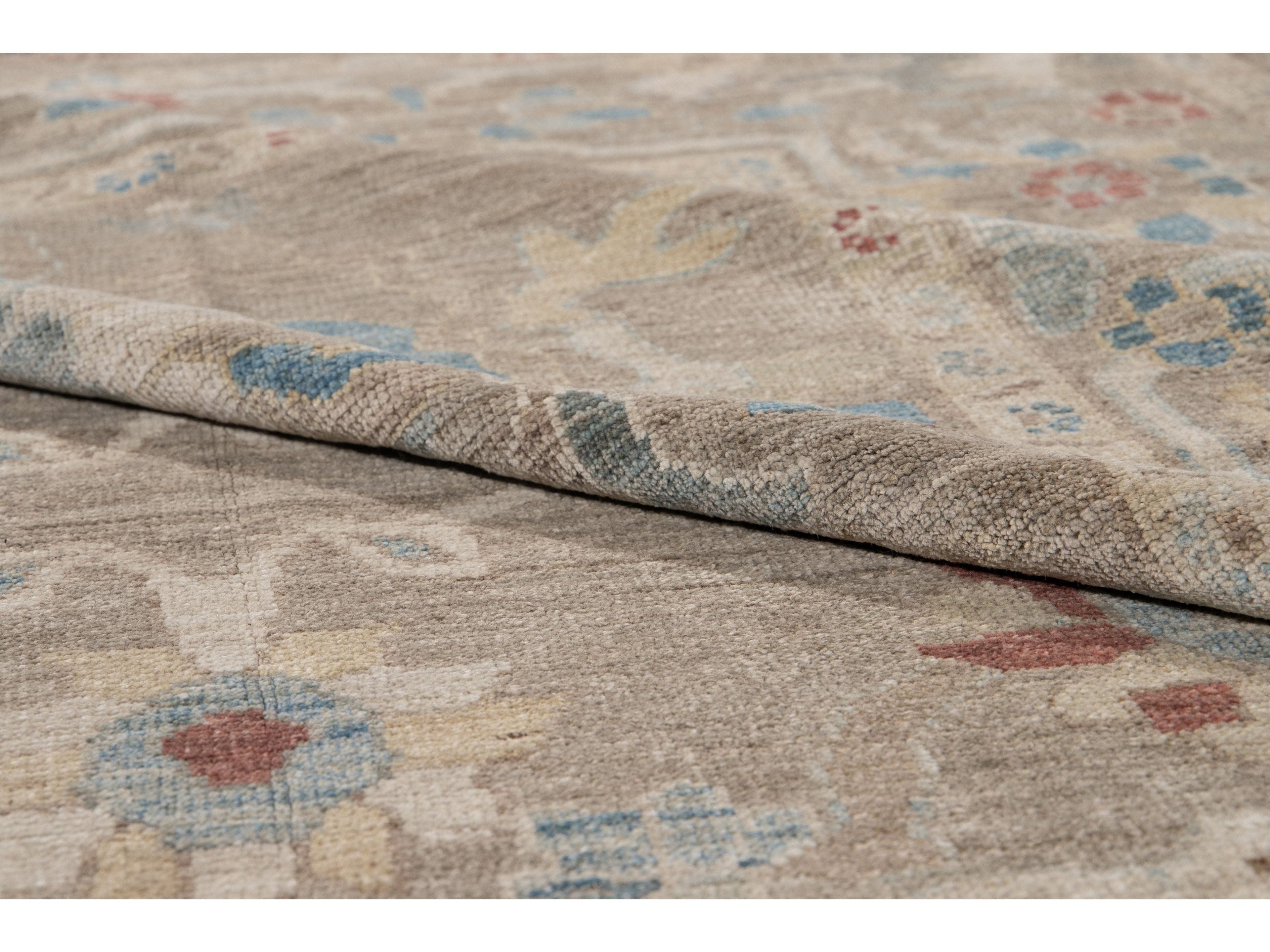 Modern Sultanabad Wool Rug 8 X 12